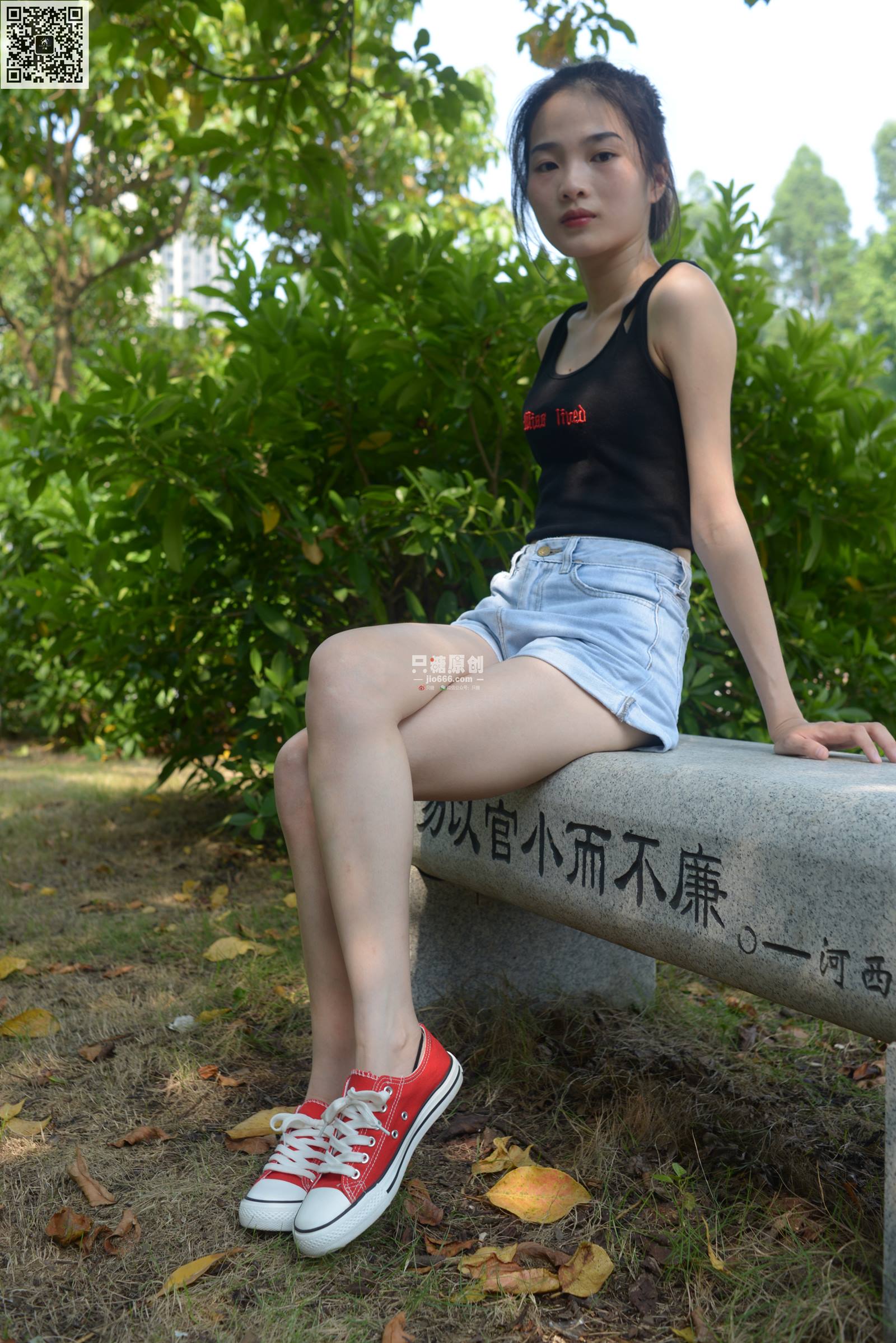 只糖棉袜 NO.492 陆佳 – 时光深处 [64P/290MB]插图2