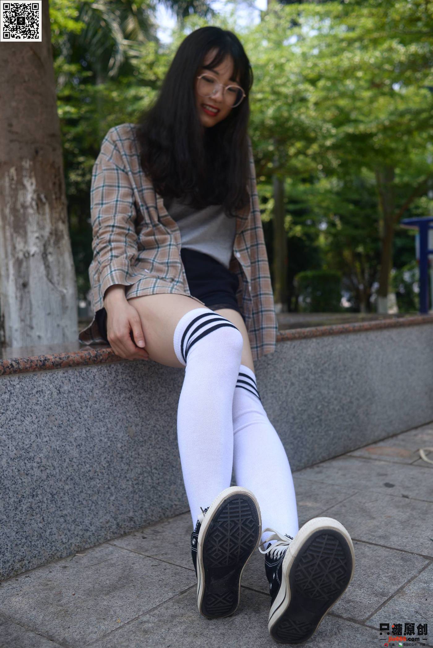 只糖棉袜 NO.374 潘潘 – 风和日暖 [82P/345MB]插图2