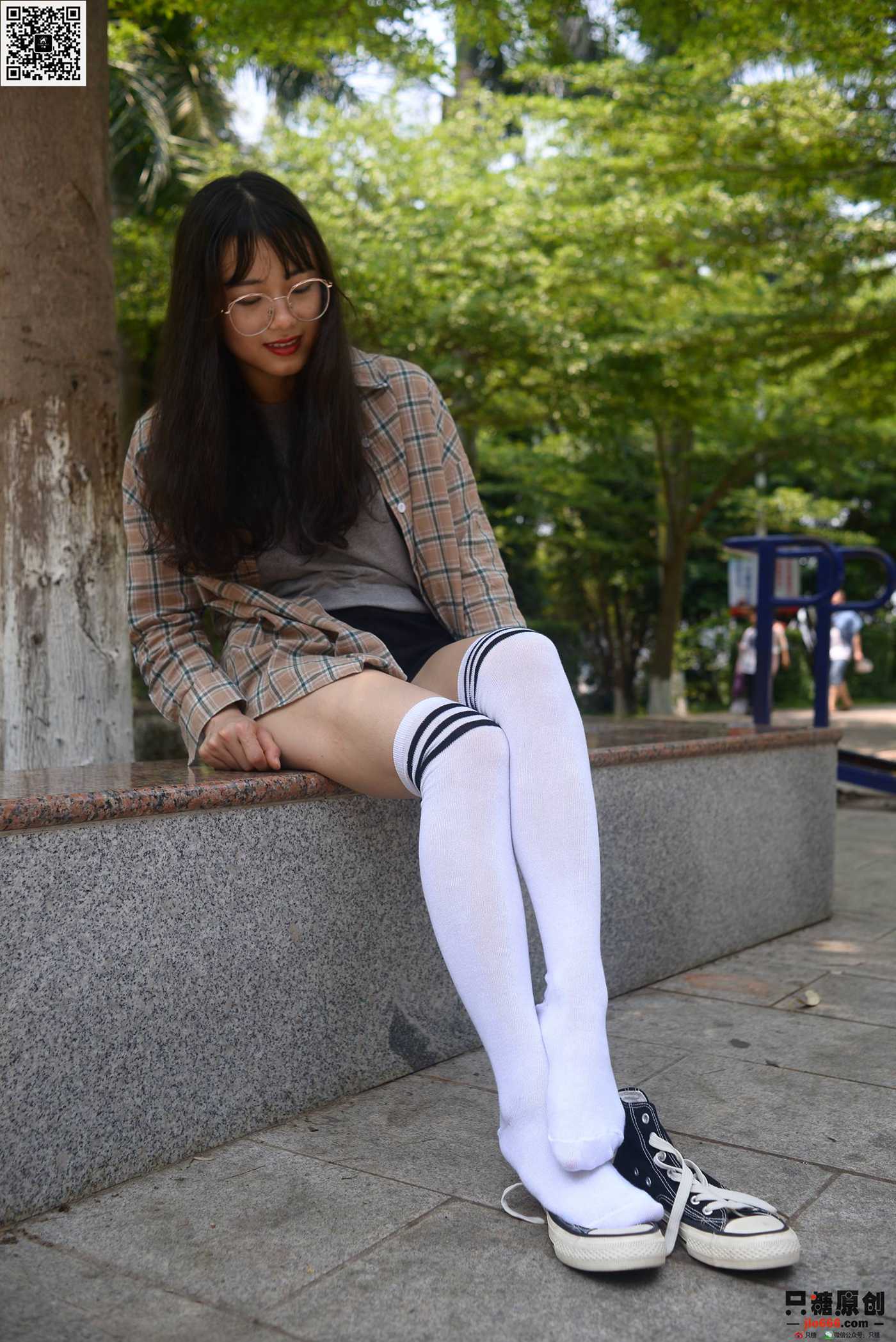 只糖棉袜 NO.374 潘潘 – 风和日暖 [82P/345MB]插图3