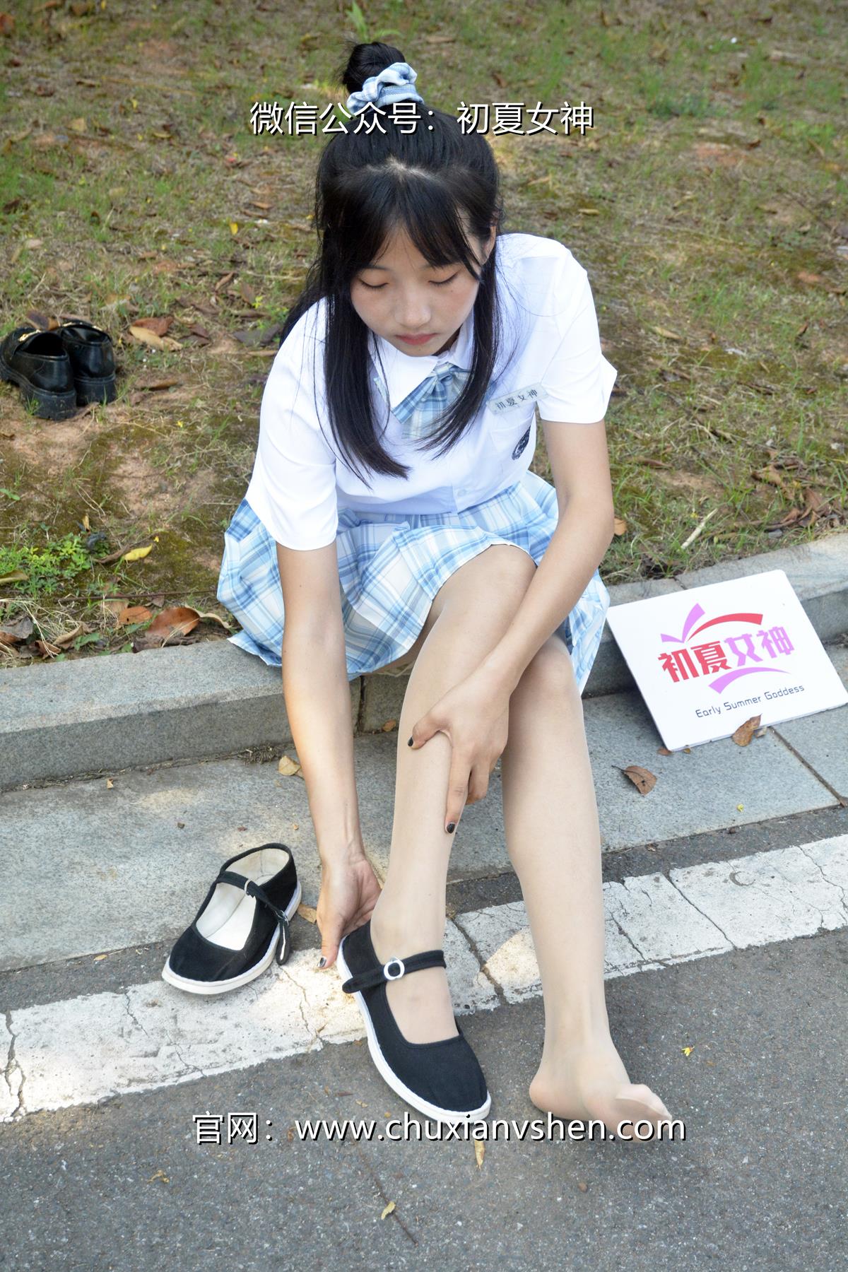 [初夏女神]085期 点点~【我的JK装】今天是解锁我的人生第一套JK装 [140P/1V/5.68G]插图5