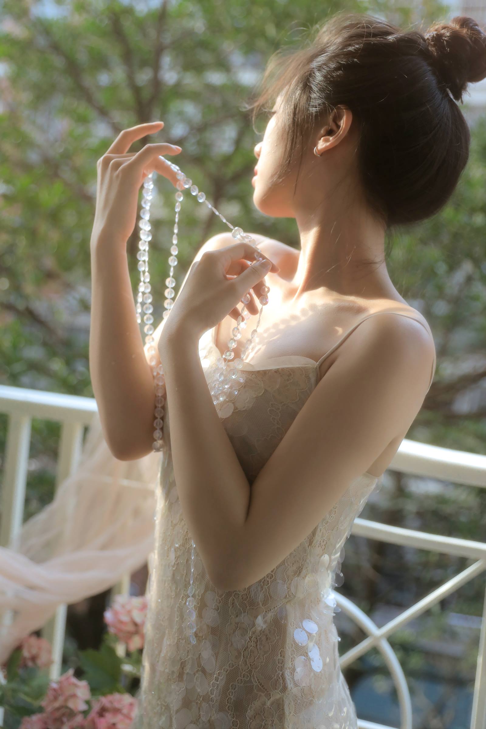 [YITUYU艺图语]2022.09.08 光将浪漫撒人间 聂十三[20+1P／98MB]插图1