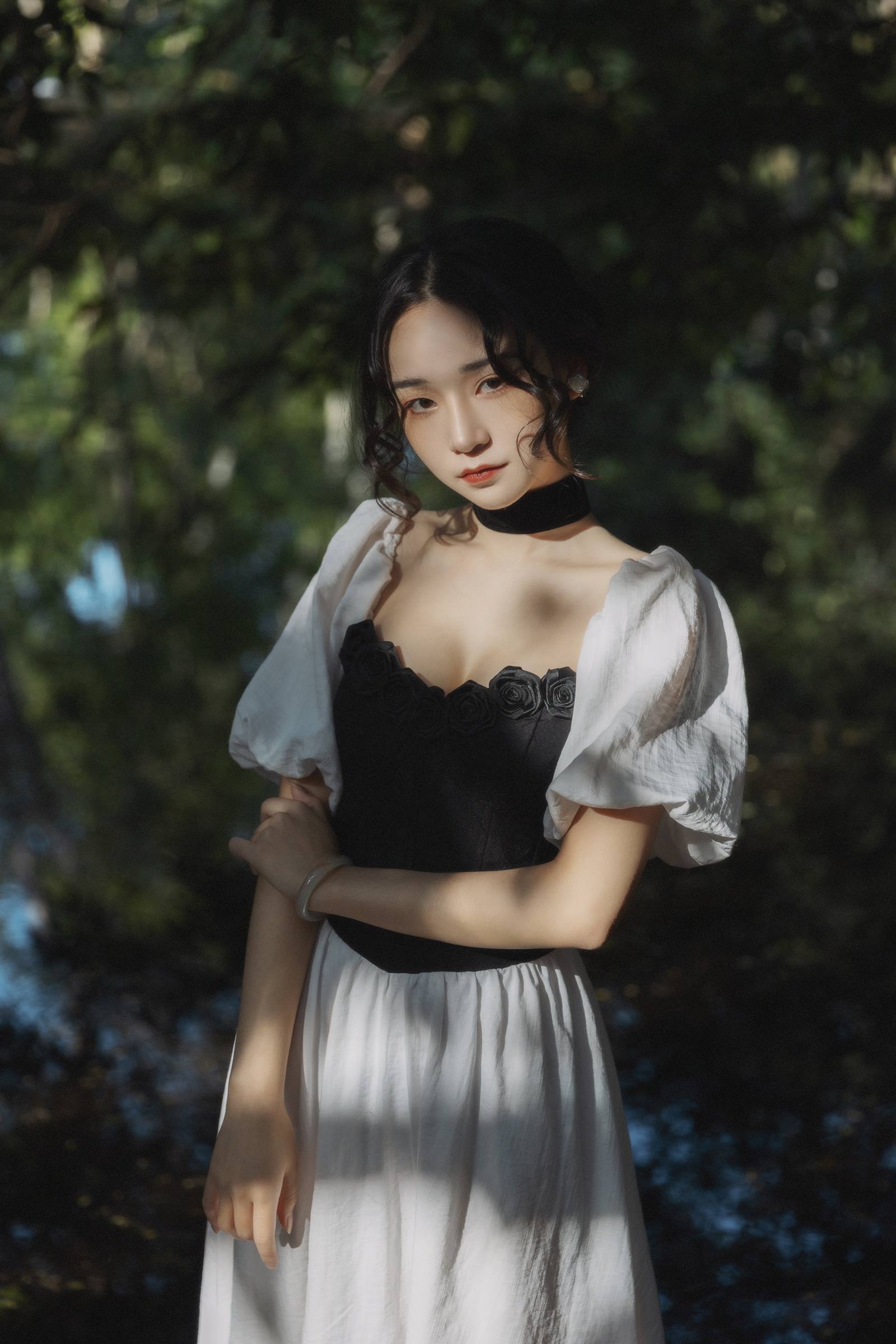 [YITUYU艺图语]2022.09.06 水波辉映 秋水[43+1P/526MB]插图3