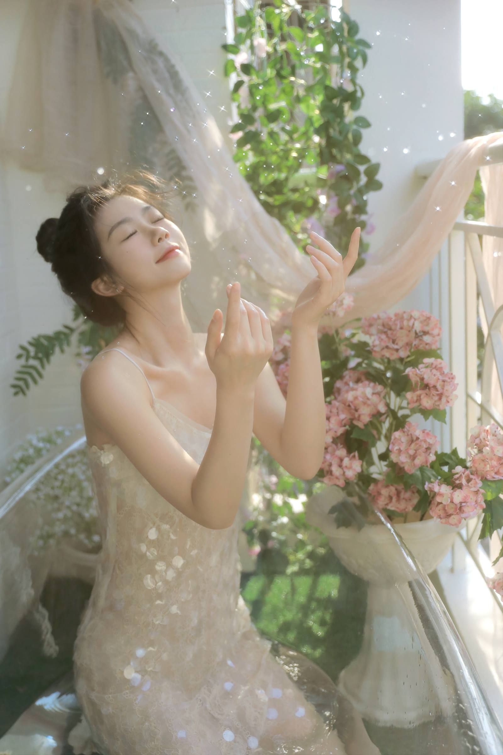 [YITUYU艺图语]2022.09.08 光将浪漫撒人间 聂十三[20+1P／98MB]插图2