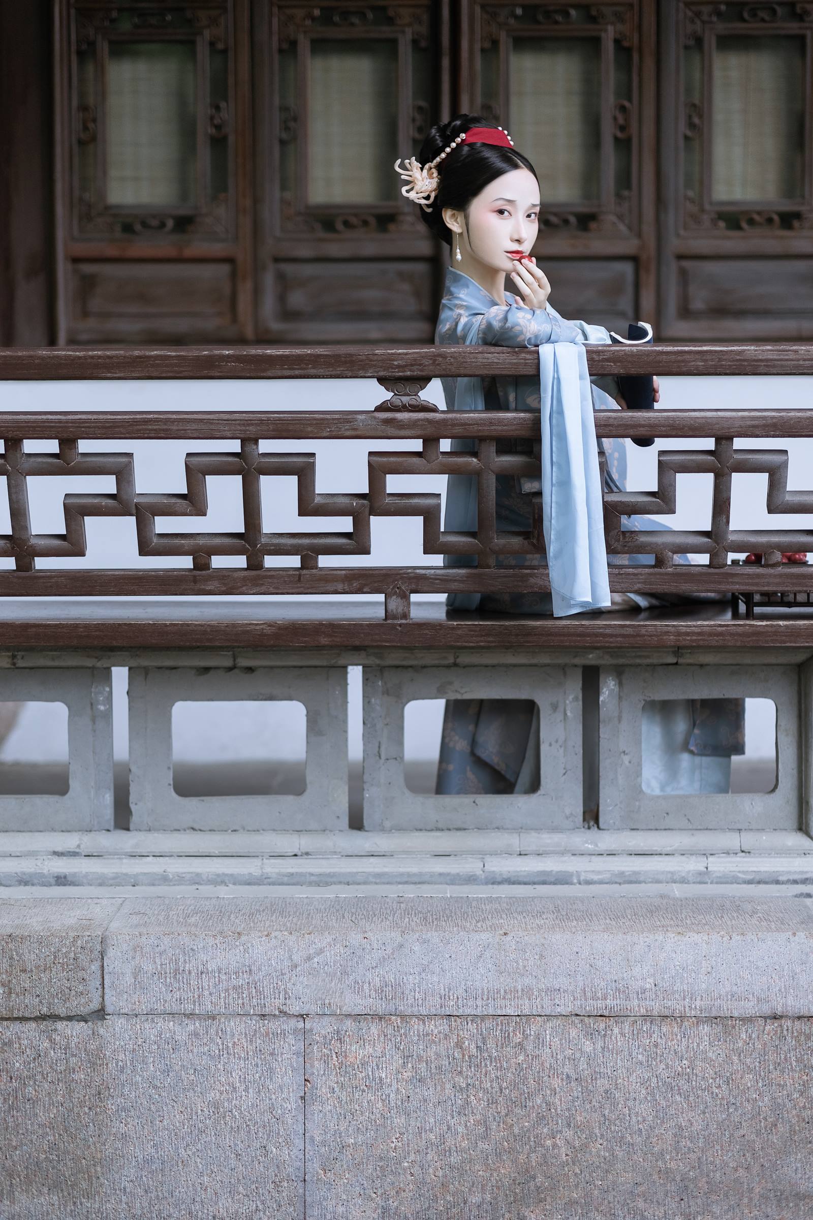 [YITUYU艺图语]2022.08.30 声声慢 眸小妖[33+1P/338MB]插图2