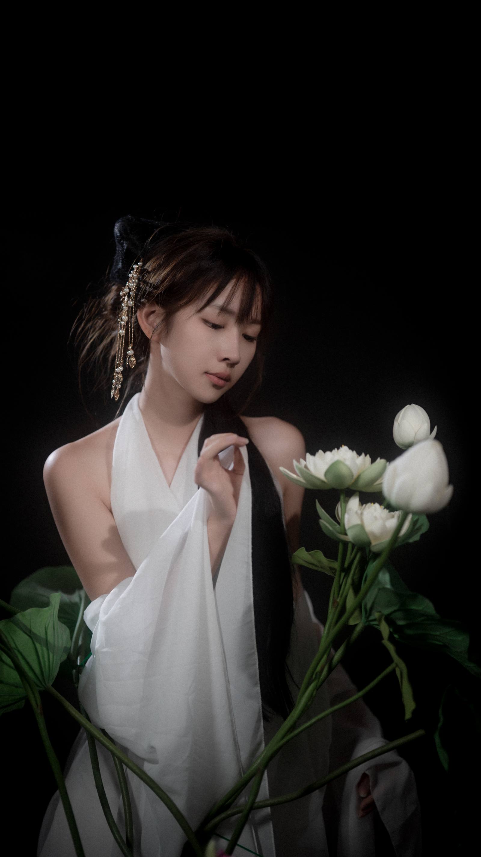 [YITUYU艺图语]2022.08.29 荷思 筱雯[56+1P/281MB]插图2