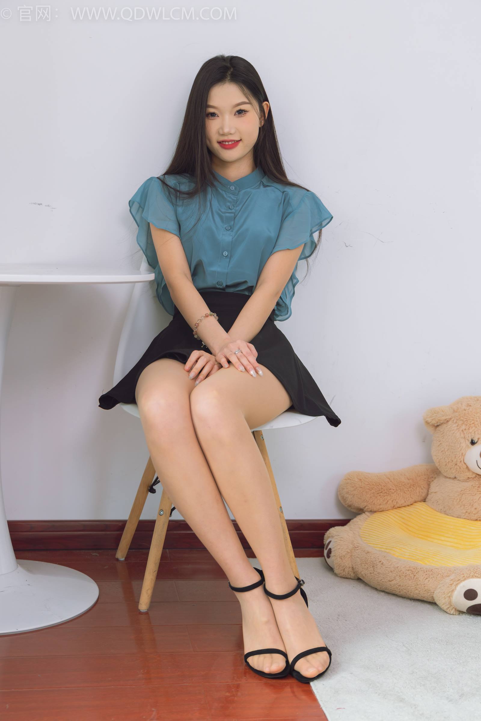 勿恋传媒 NO.1786 小竹-高跟鞋、肉丝[150P/1V/3.96GB]插图2