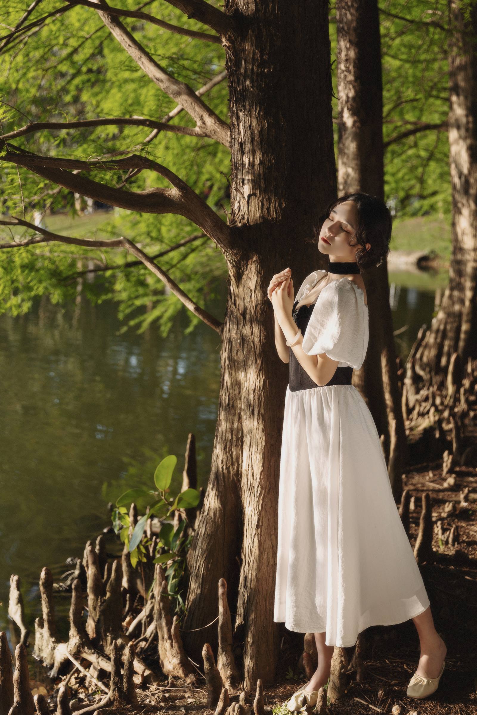 [YITUYU艺图语]2022.09.06 水波辉映 秋水[43+1P/526MB]插图