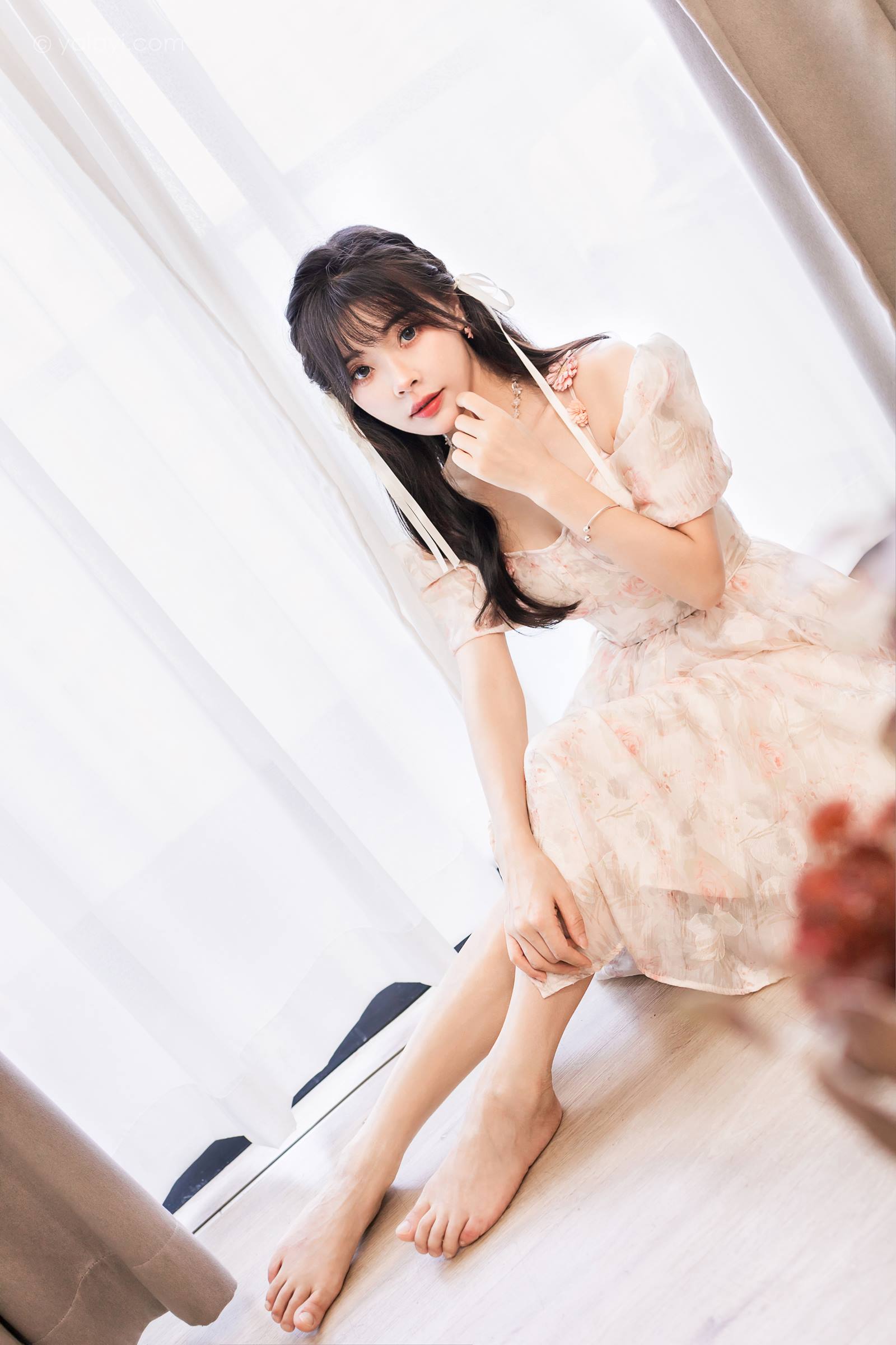 [YALAYI雅拉伊]2023.11.01 NO.1085 小花裙少女 程小蝶[45+1P/236MB]插图5