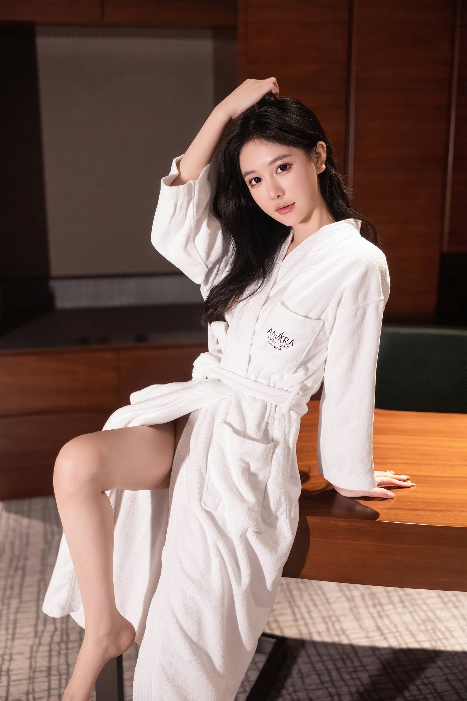 谢小蒽&闺蜜唐宁宁-《戏水》[110P/4V/1.94G]插图