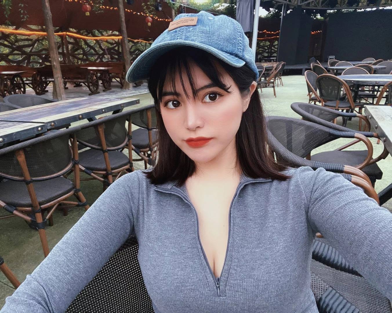 鱼鱼足影@011-第11期：思思 [130P/1V/1.06G]插图1