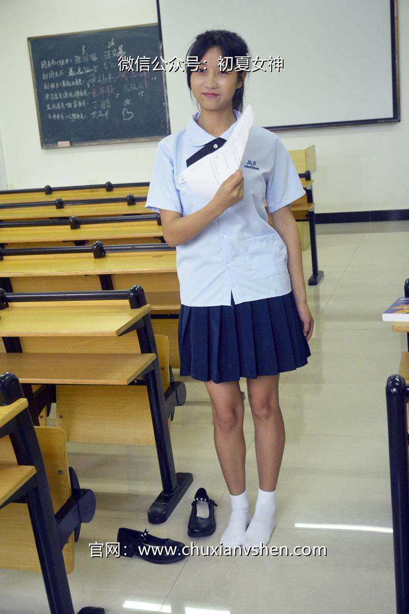 初夏女神 092期 点点~异国校服 萨瓦迪卡，欢迎大家，他国的校服也很好看呢 [155P/1V/5.51G]插图5