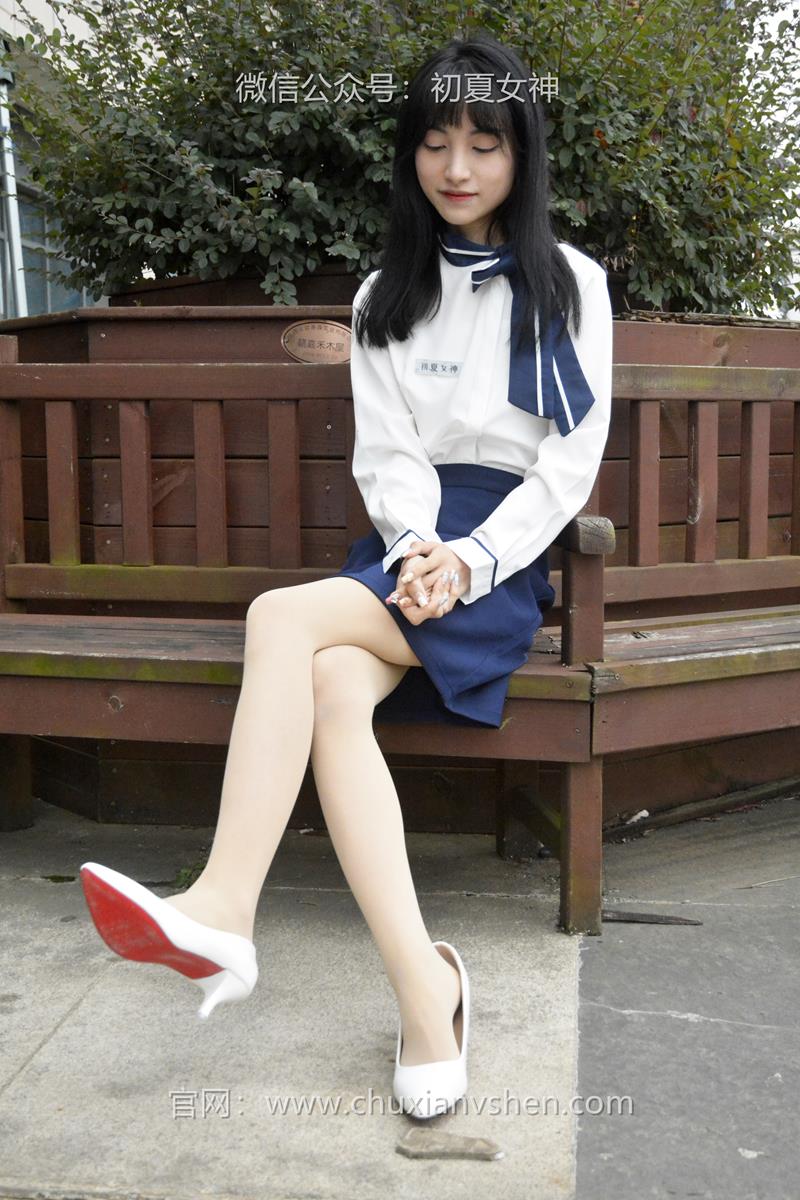 初夏女神 096期 柒柒~仰望天空每位女生心中都有一双高跟鞋 [140P/1V/5.25G]插图2