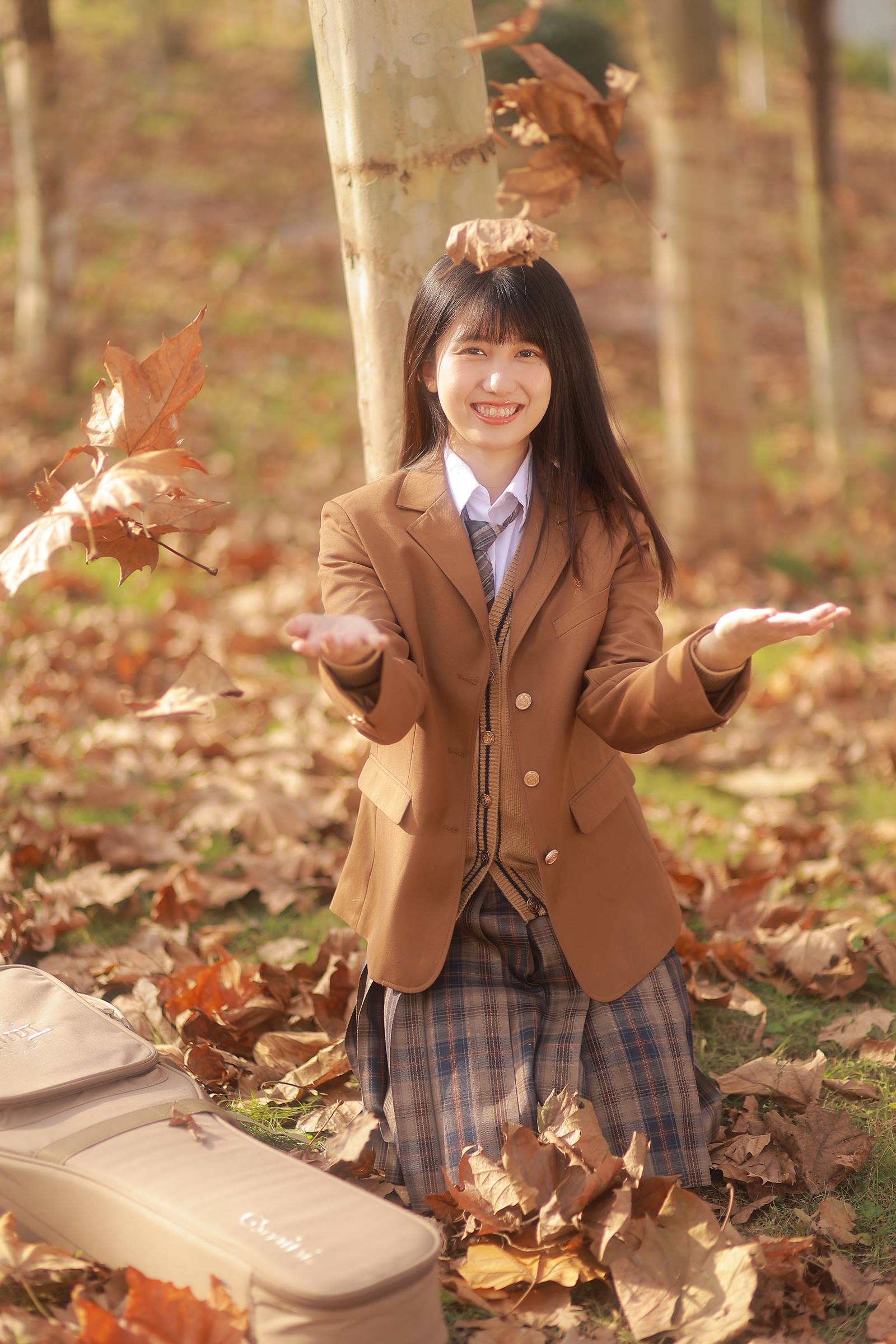 [YITUYU艺图语]2022.09.09 秋日童话 lovelatte11[35+1P/408MB]插图1