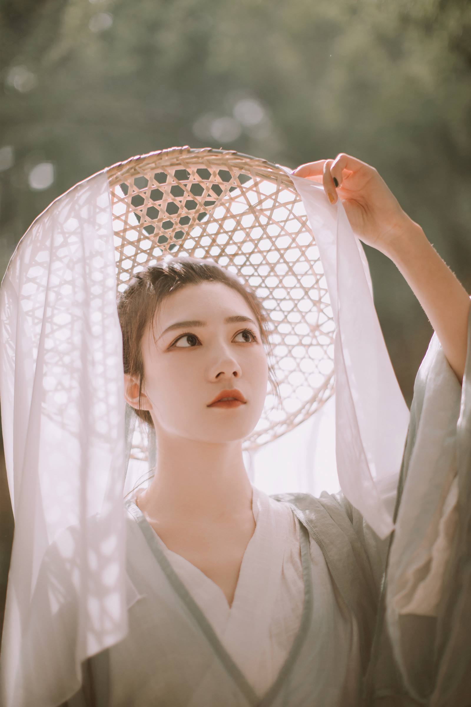 [YITUYU艺图语]2022.09.18 竹影 廖鑫鑫Letitia[21+1P/256MB]插图2