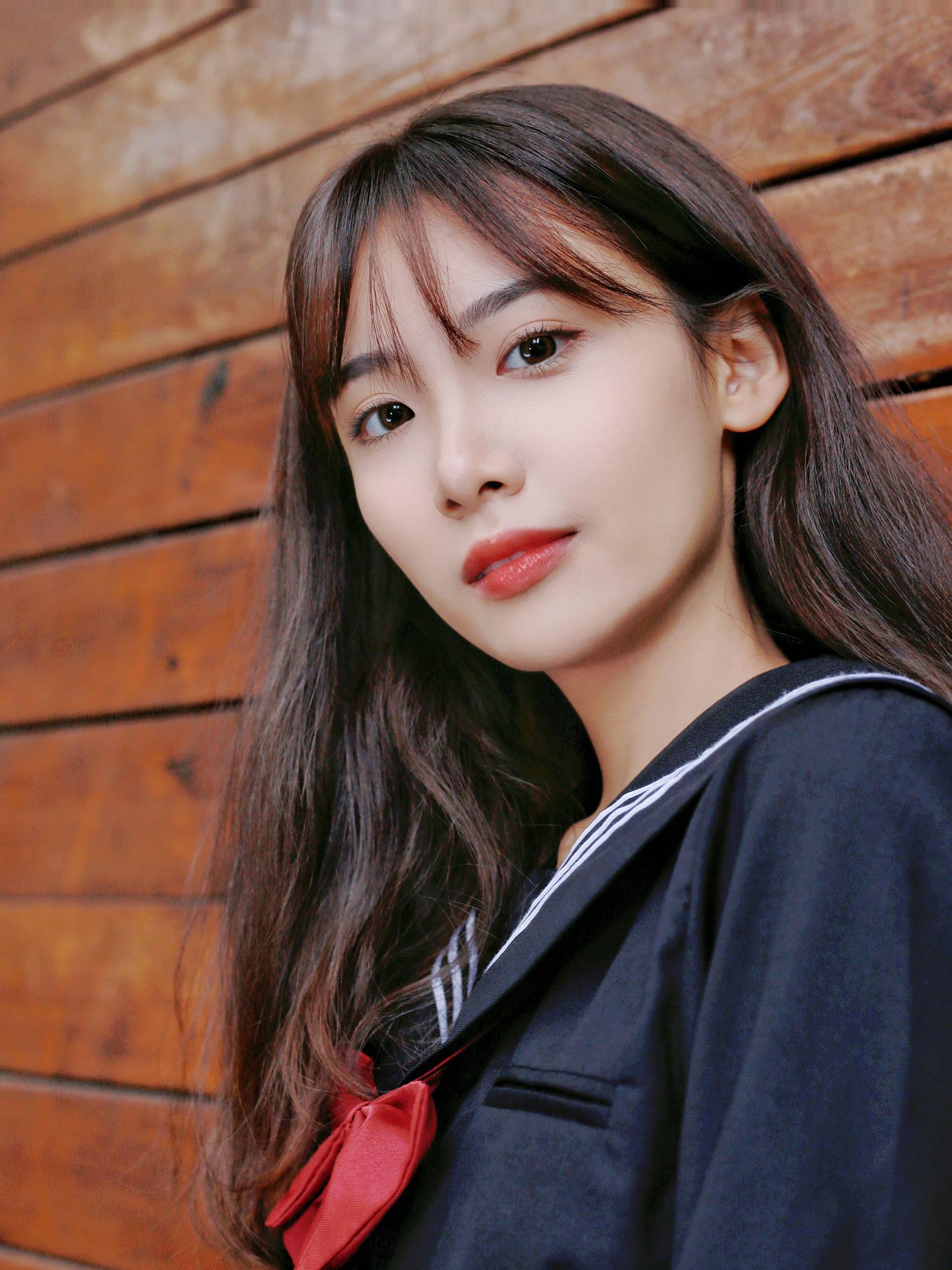 [YITUYU艺图语]2022.09.24 元气少女 小愉不是鱼[25+1P/425MB]插图3