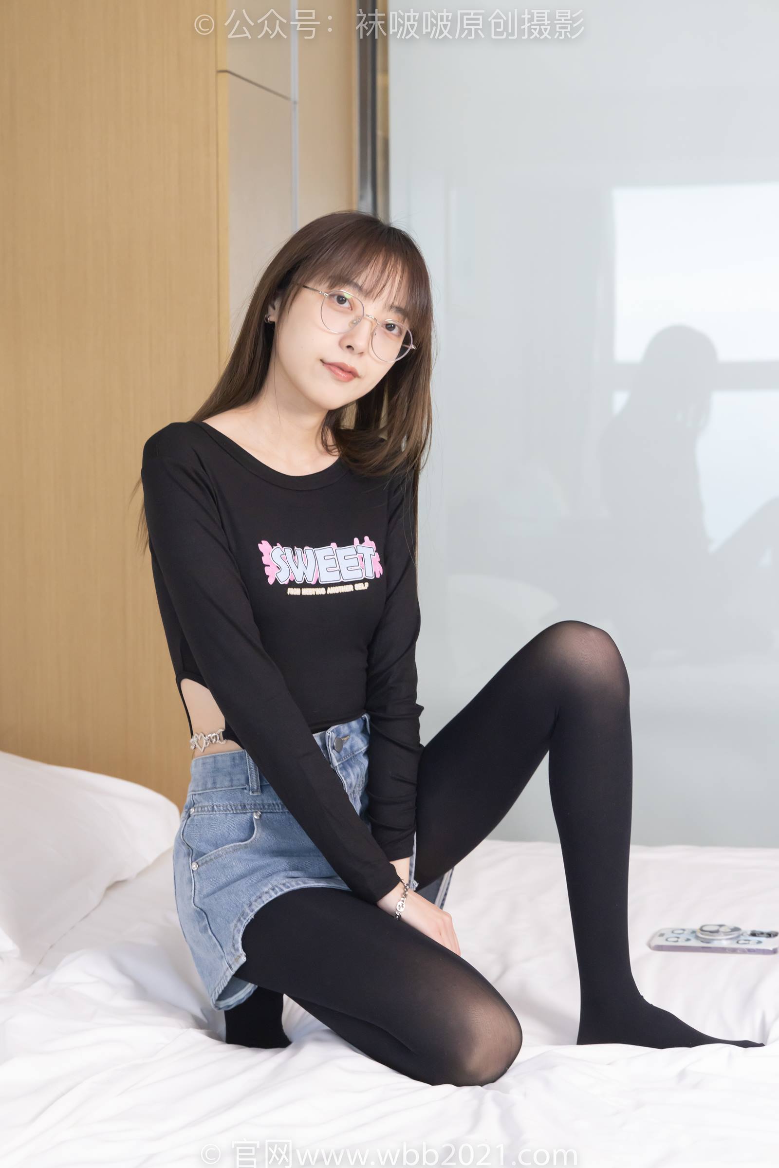 [BoBoSocks袜啵啵]NO.321 稚予-高跟鞋、厚黑丝[150P/1V/6.01GB]插图4