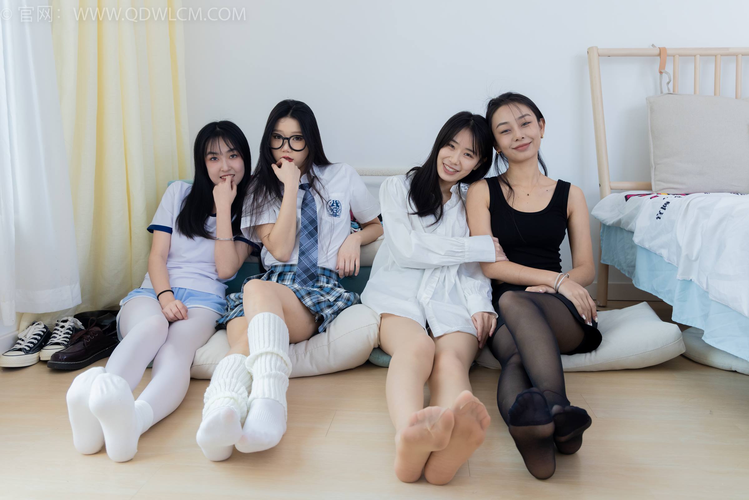 勿恋传媒 NO.1851 菜菜&岚岚&小竹&嘉木-新春快乐[166P/1V/6.70GB]插图5