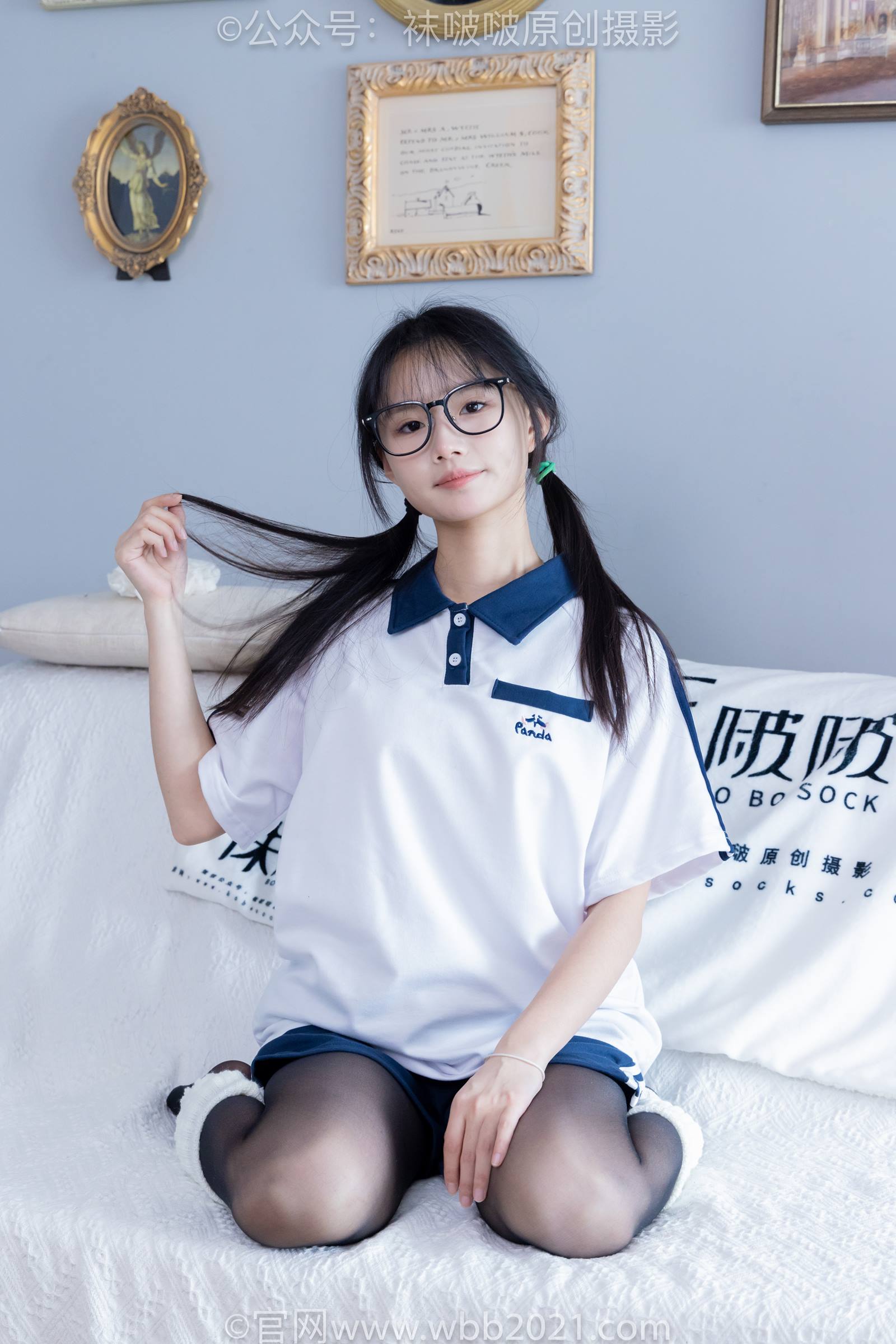 [BoBoSocks袜啵啵]NO.335 甜甜圈-校服、运动鞋、薄黑丝、袜套[154P/1V/7.48GB]插图