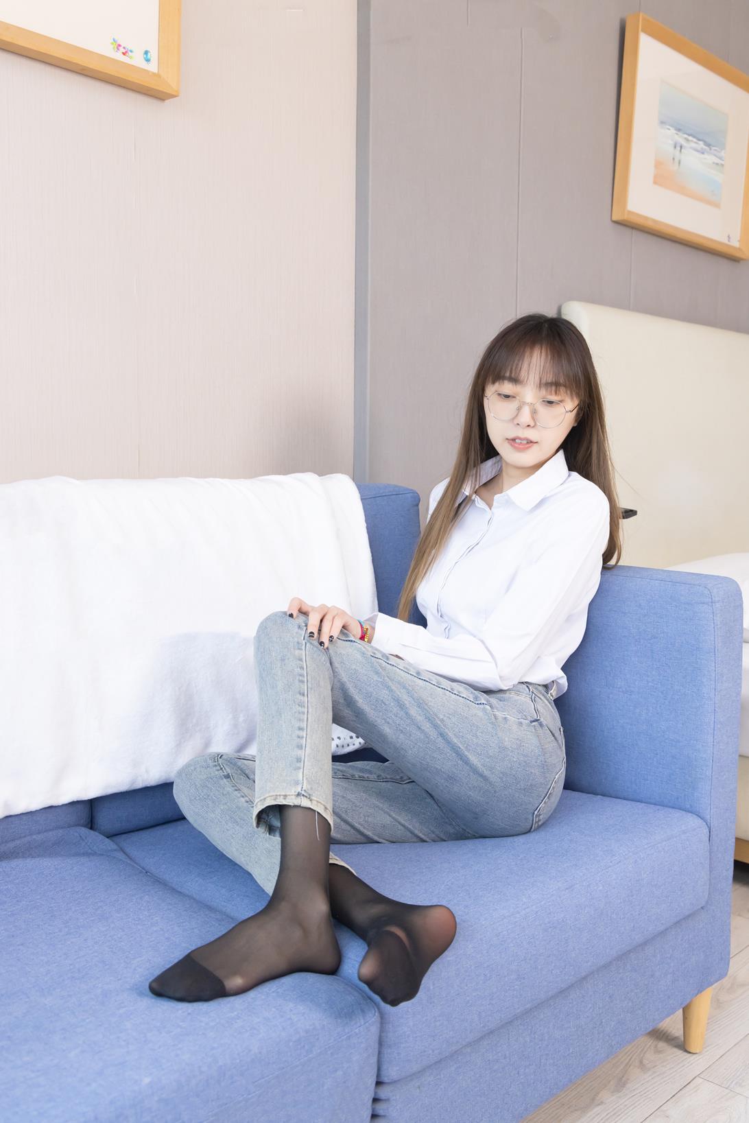 袜啵啵 337期 稚予花絮版高跟鞋黑丝脚尖加固款库里斯裸足超多图超长花絮 [200P/1V/7.95G]插图8