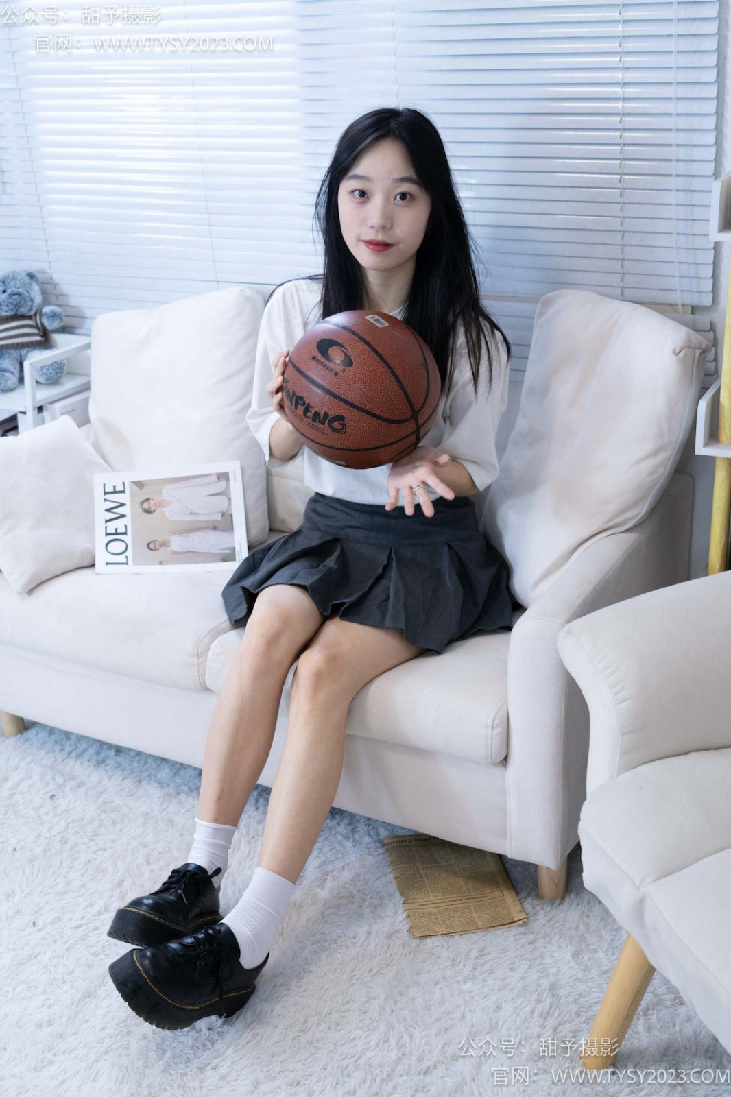 甜予摄影 008 艺艺-皮鞋、白棉袜、裸足[122P/2V/9.85GB]插图4