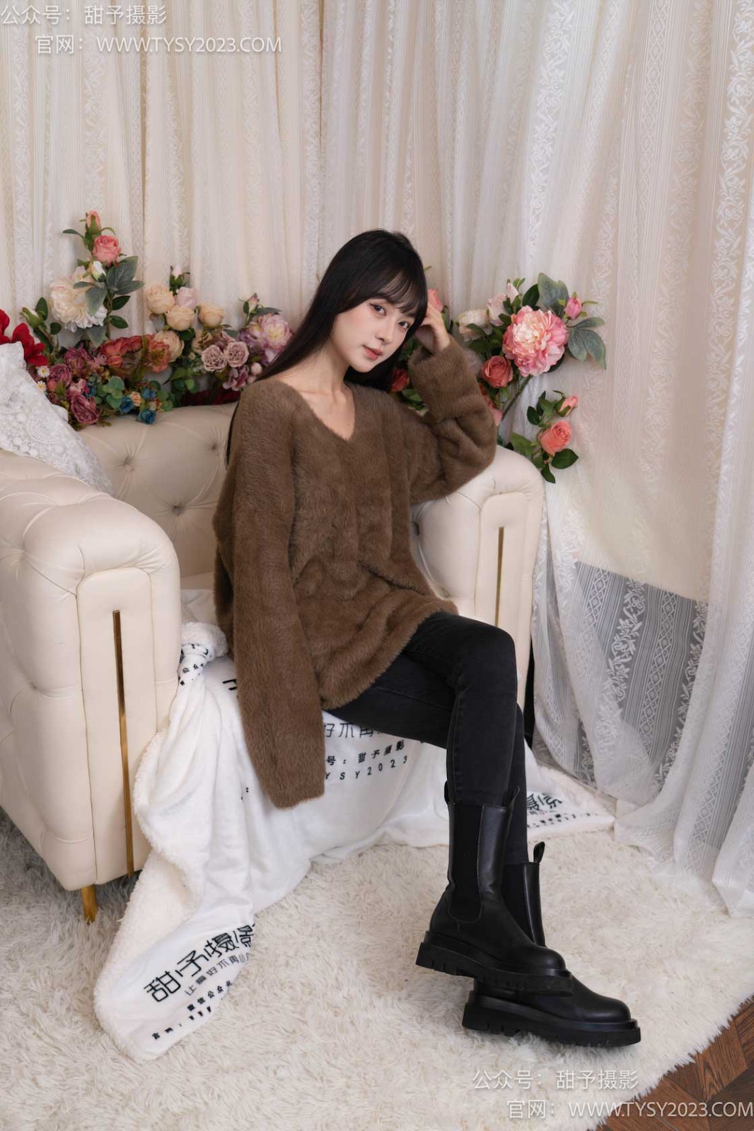 甜予摄影 010 小离-靴子、白棉袜、裸足[130P/2V/9.85GB]插图2