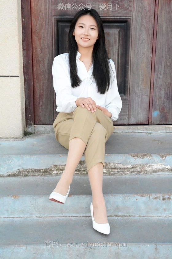 月下摄影 NO.005 恰恰~生活套装 展示一下平时去工作中使用的工作装。略显成熟！[130P/1V/5.77G]插图7