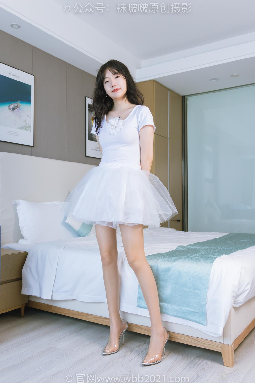 袜啵啵 345期 小甜豆花絮版透明高跟鞋肉丝脚尖加固款裸足芭蕾舞服 [140P/1V/5.65GB]插图9