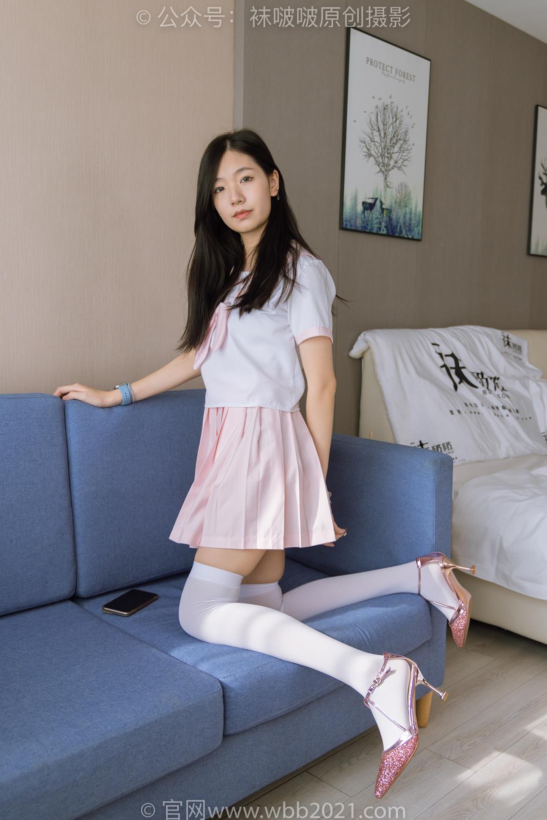 袜啵啵 348期 小甜豆花絮版两双高跟鞋厚白丝大腿袜裸足超香 [170P/1V/7.04G]插图