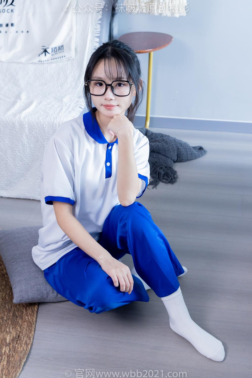 袜啵啵 351期 花絮版 甜甜圈板鞋白棉袜肉丝脚尖加固款校服库里丝[150P/1V/6.88GB]插图8