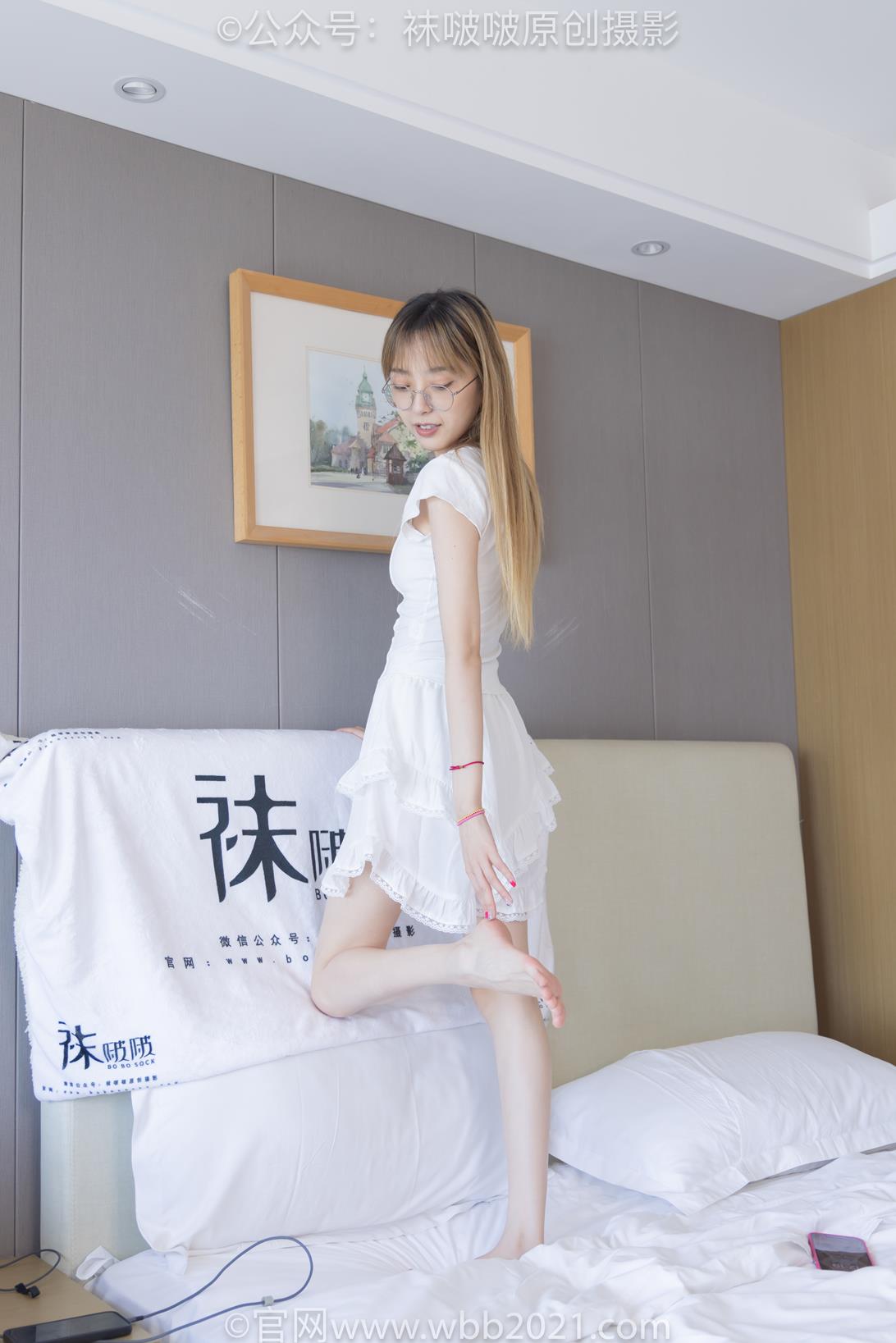 袜啵啵 积分兑换023期 稚予白裙高跟超级嫩的裸足超级有食欲 [158P/1V/6.23GB]插图2