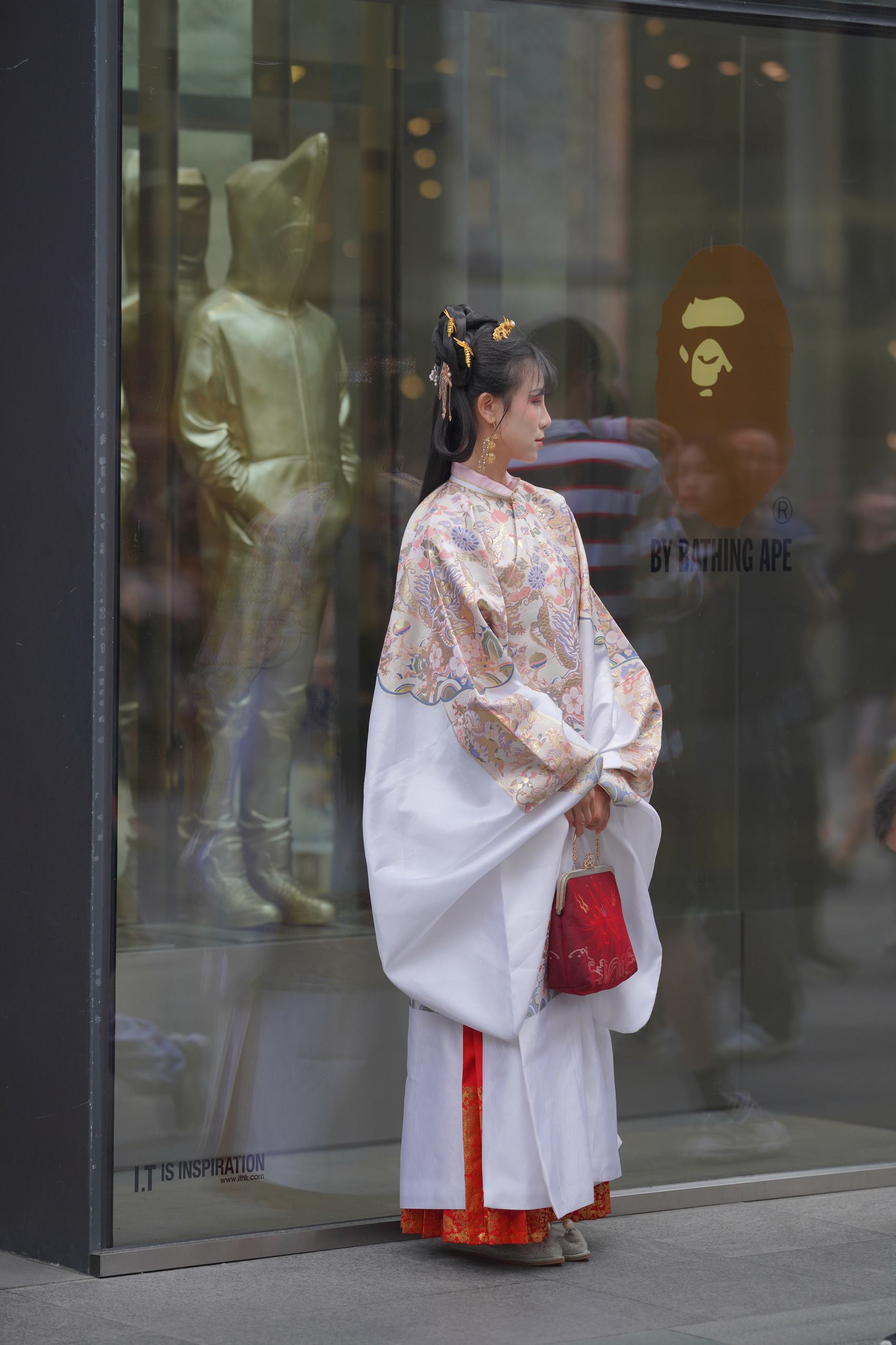 精选街拍作品 NO.2661 长T恤消失装[127P/333MB]插图2