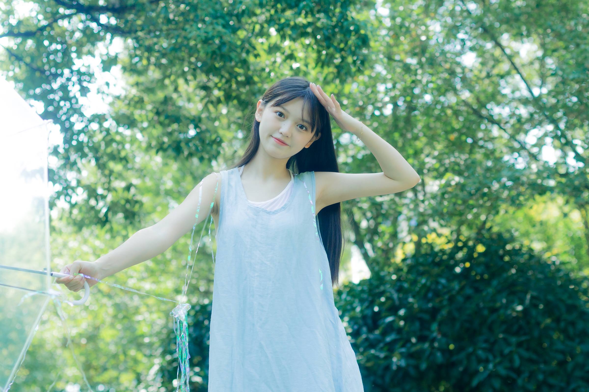 [YITUYU艺图语]2022.10.12 透明色 小谌[36+1P/349MB]插图