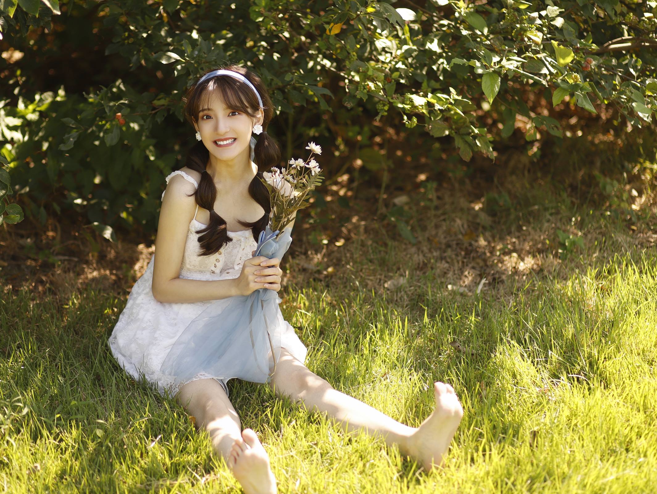 [YITUYU艺图语]2022.10.12 甜甜的夏日 星星[34+1P/277MB]插图3