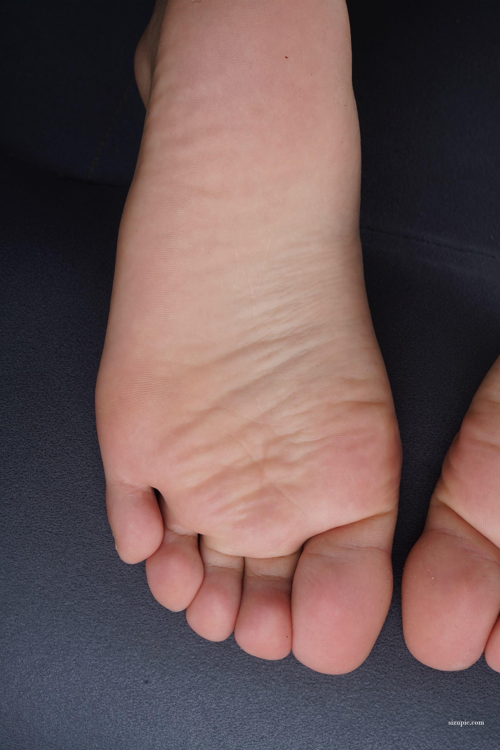 Pary摄影 NO.135 小镁钕小娟美脚展示36码嫩脚[100P/405MB]插图4