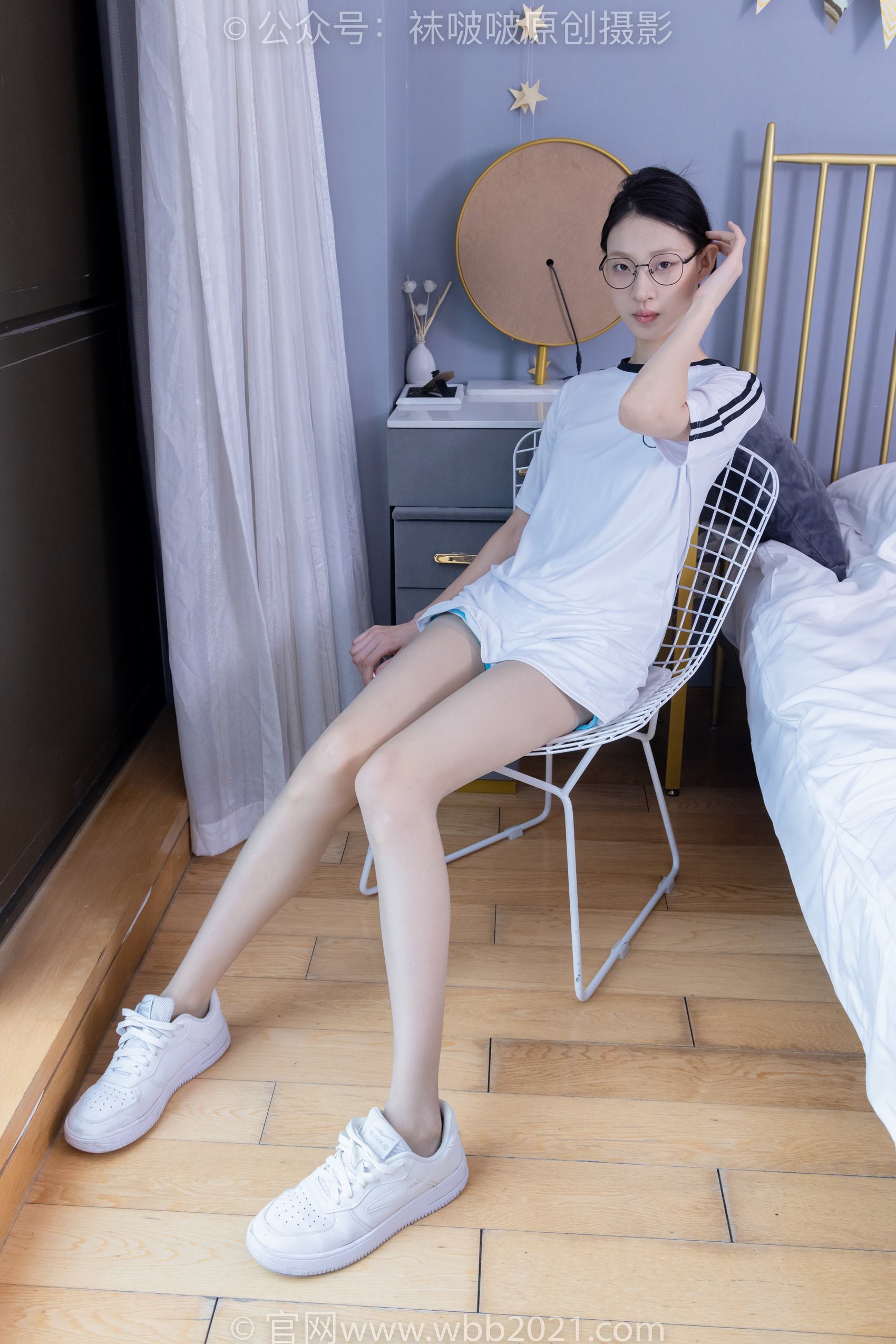 [BoBoSocks袜啵啵]NO.350 雪糕-板鞋、灰丝[180P/1V/8.31GB]插图4