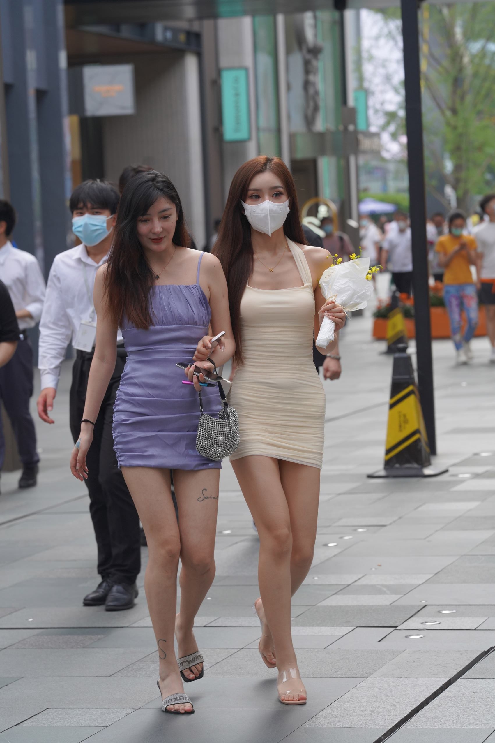 精选街拍作品 NO.2668 气质优雅吊带修身裙[195P/544MB]插图