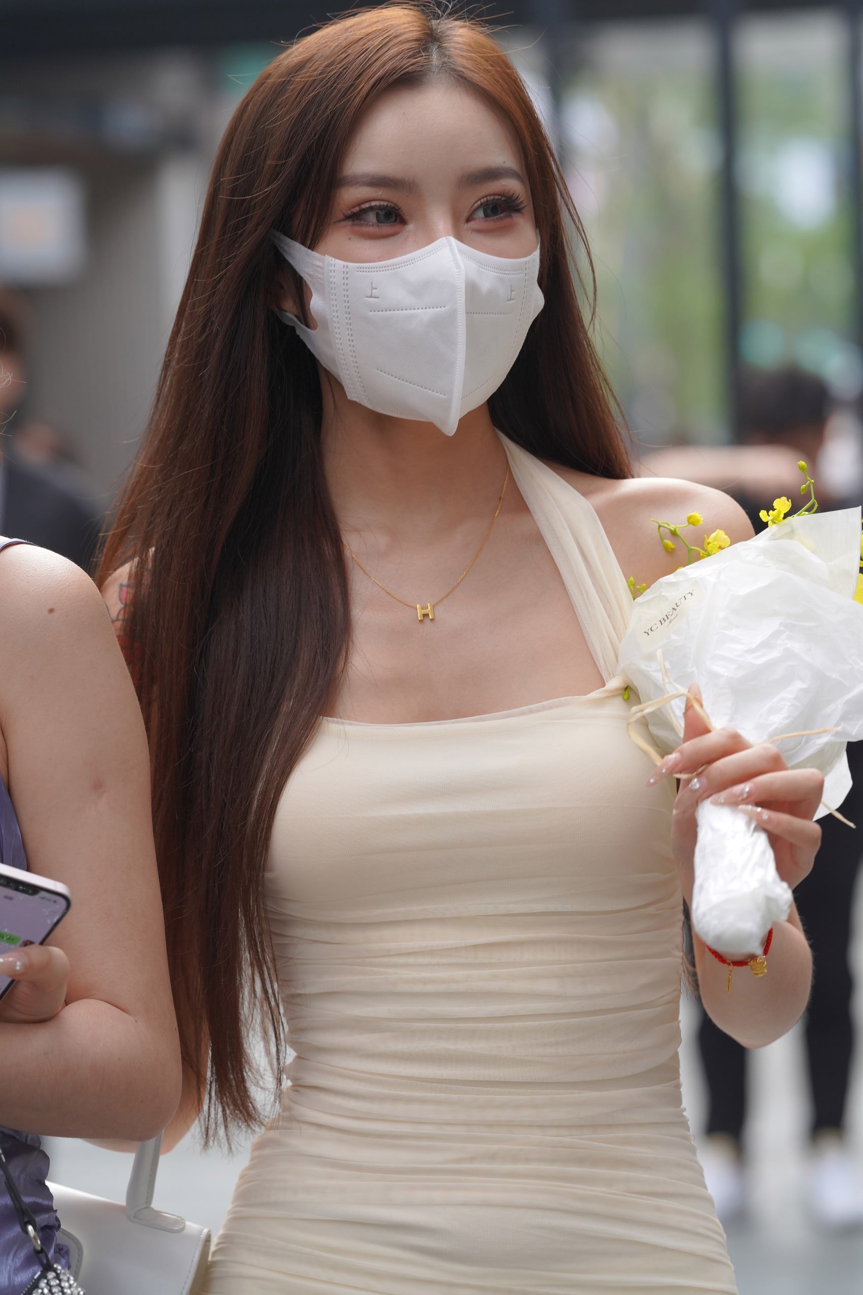 精选街拍作品 NO.2668 气质优雅吊带修身裙[195P/544MB]插图1