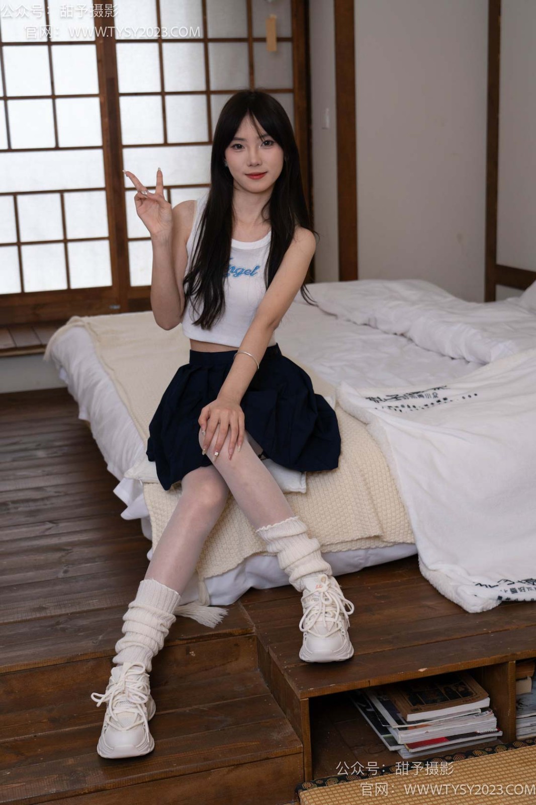 甜予摄影 NO.018 璇璇-运动鞋、白丝（脚尖加固款） [130P/2V/10.01GB]插图