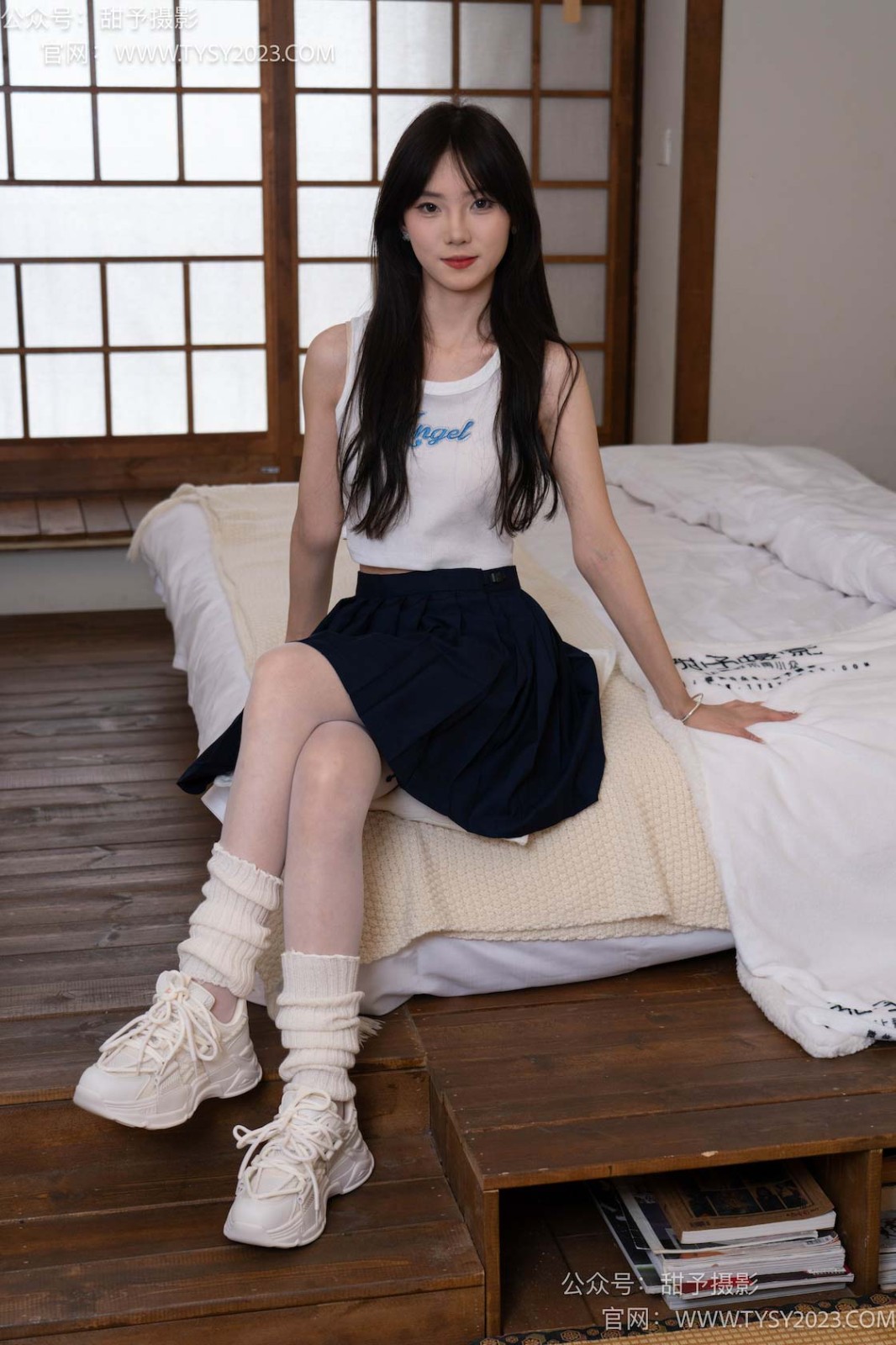 甜予摄影 NO.018 璇璇-运动鞋、白丝（脚尖加固款） [130P/2V/10.01GB]插图4