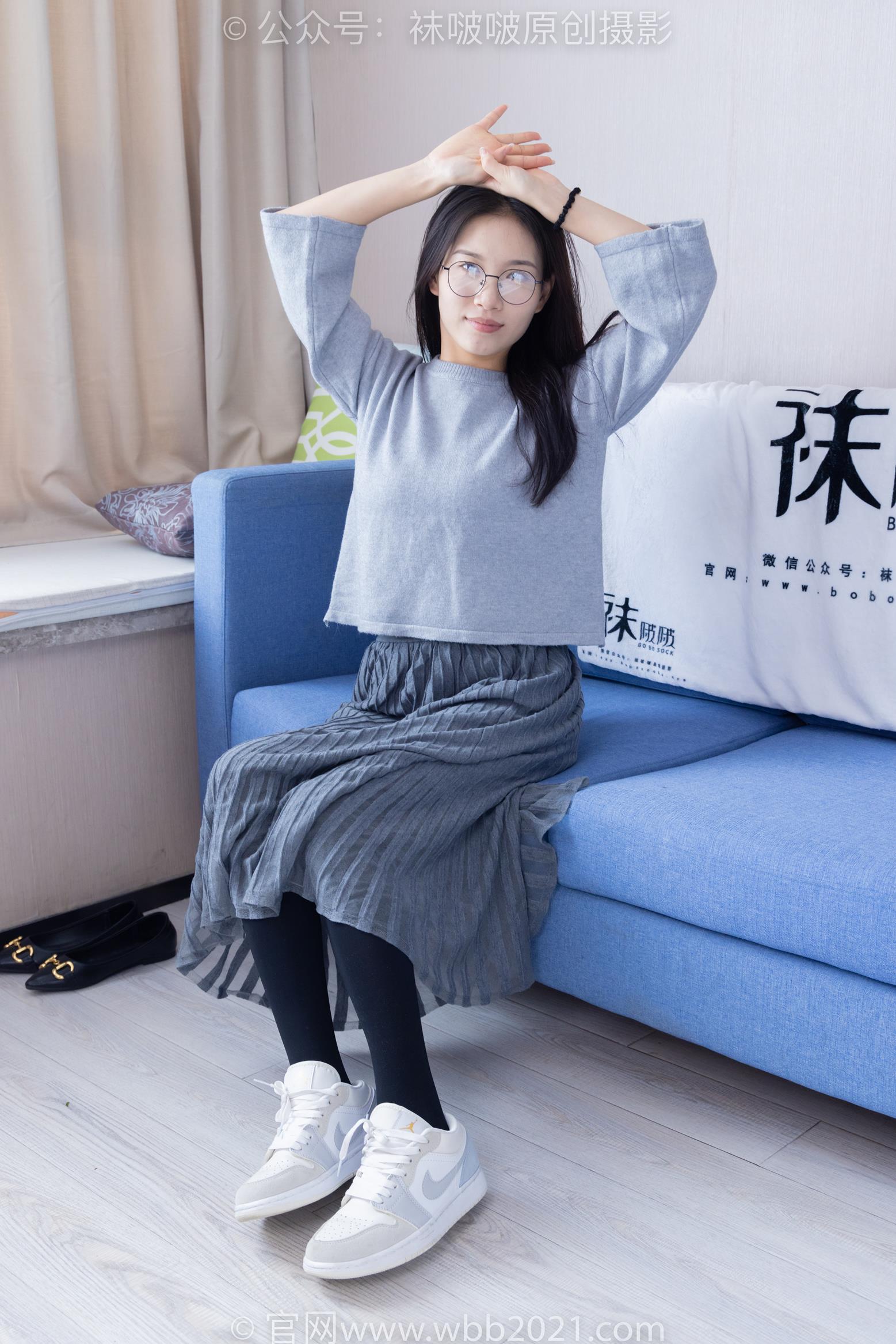 袜啵啵 358常规版 芝士平底鞋板鞋肉丝厚黑丝[150P/1V/4.22G]插图3