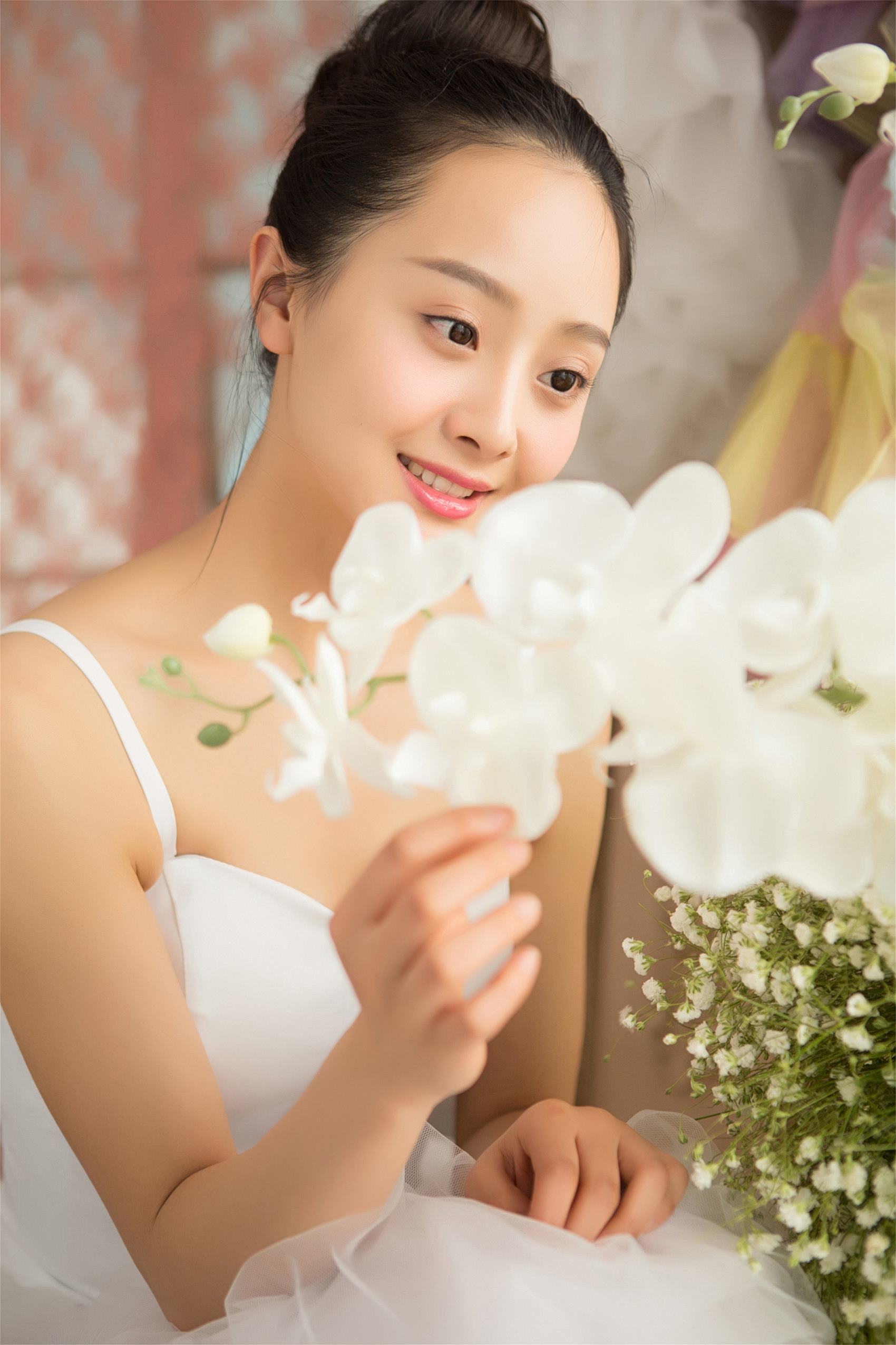 [YALAYI雅拉伊]2023.12.04 NO.1106 唯镁钕生[29+1P/135MB]插图1