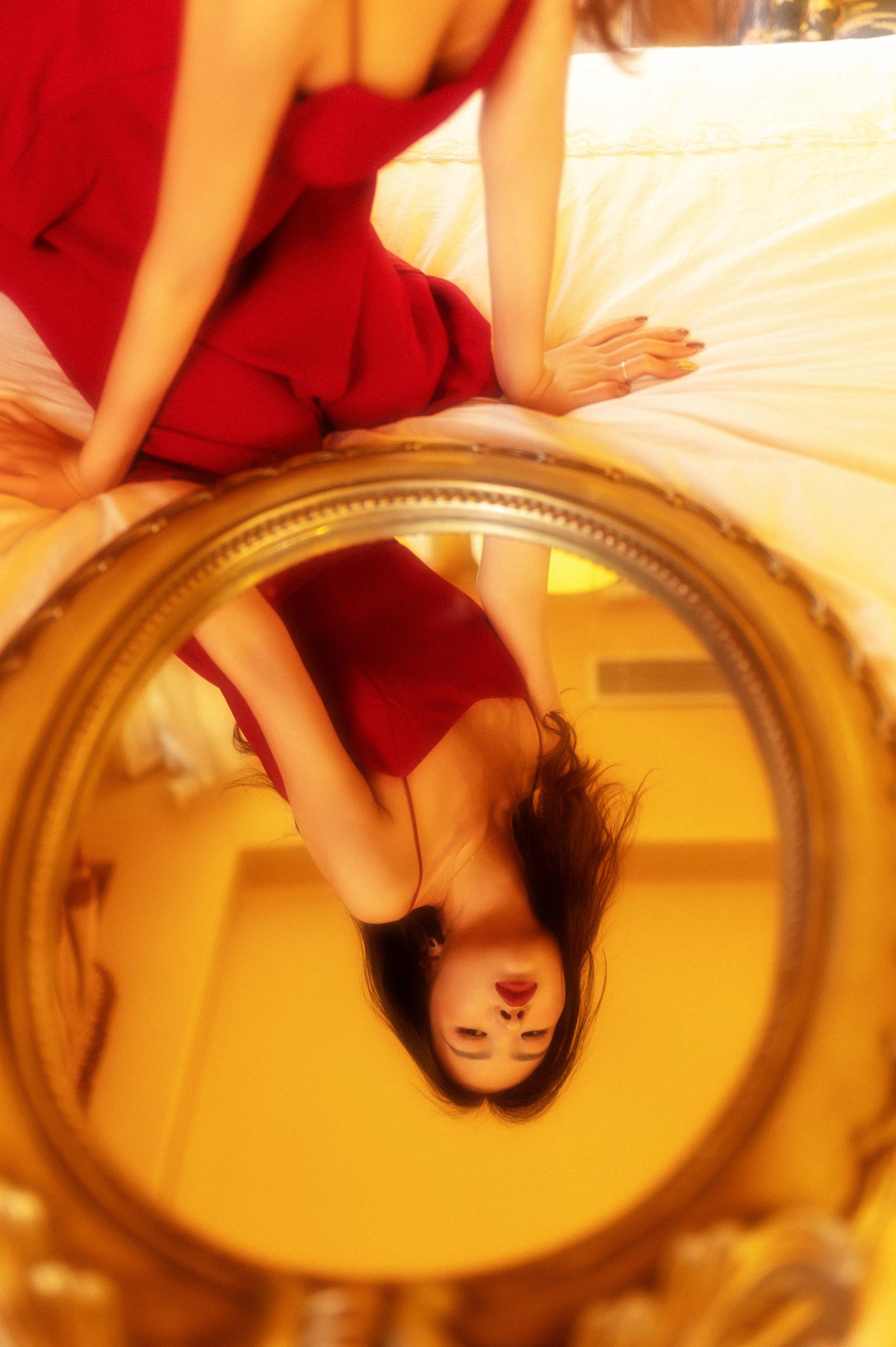 [YITUYU艺图语]2022.10.15 炽热 D-丁丁悦儿[22+1P/84MB]插图2