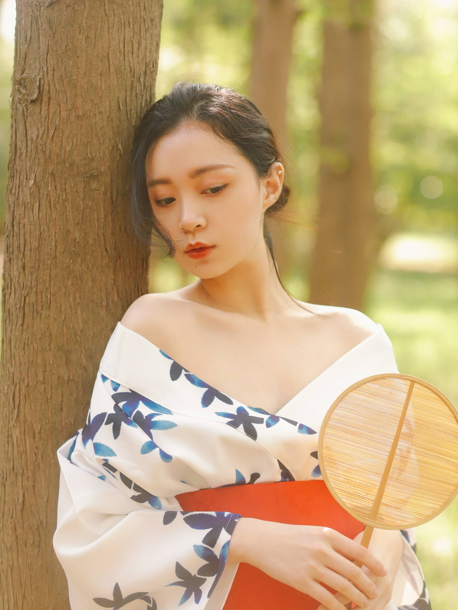 [YITUYU艺图语]2022.10.22 樱花季节 小月[27+1P/382MB]插图