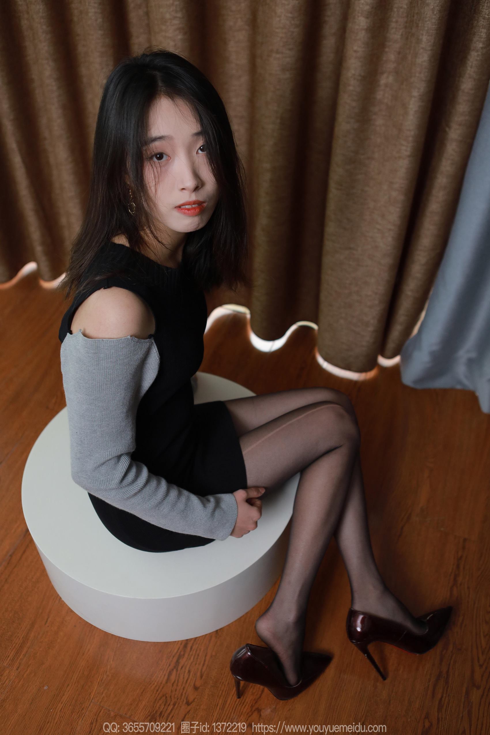 [IESS异思趣向] 2024.02.26 丝享家1674：小九《多角度展示》[90P/79MB]插图2