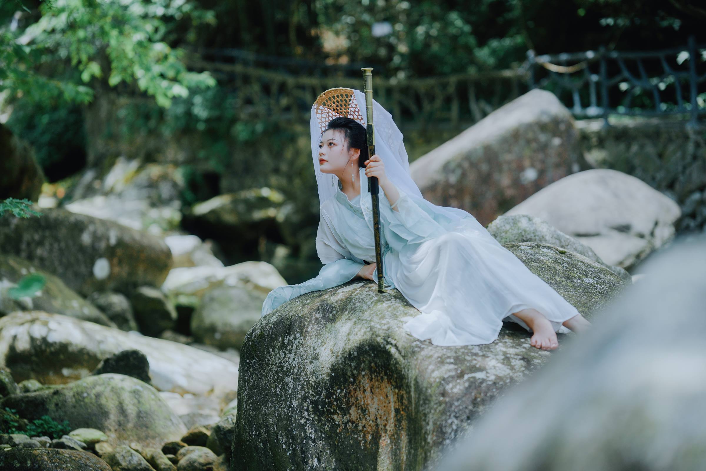 [YITUYU艺图语]2022.10.23 少年侠气 椰子[21+1P/338MB]插图3