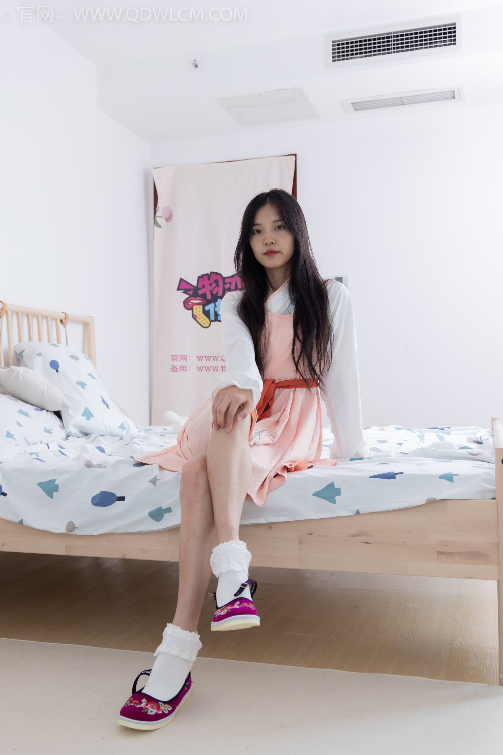 勿恋传媒 NO.1908 茯苓-暮色苍茫[200P/1V/5.07GB]插图5