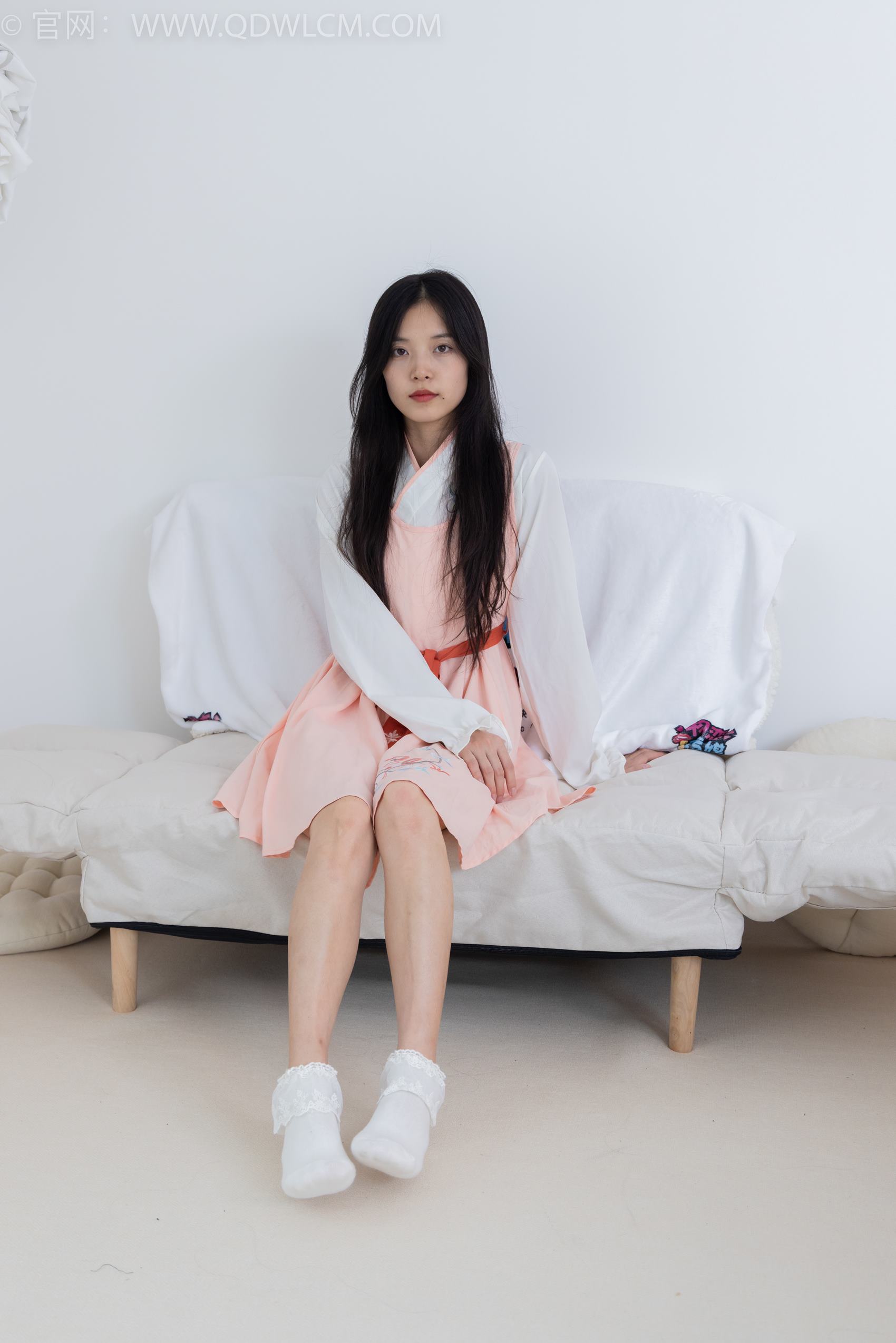 勿恋传媒 NO.1908 茯苓-暮色苍茫[200P/1V/5.07GB]插图