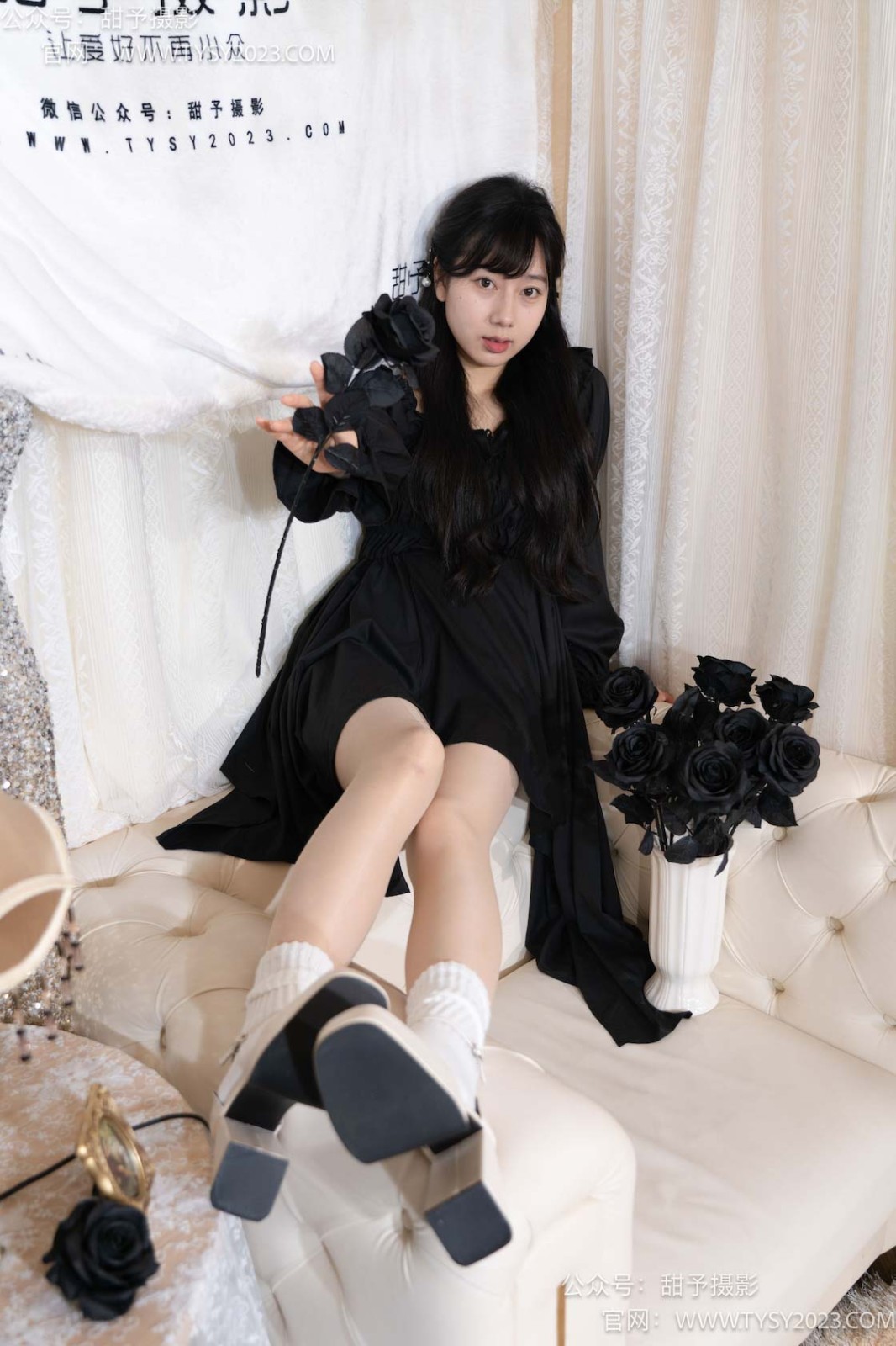 甜予摄影 NO.034 鱼鱼-高跟鞋、白棉袜、肉丝（脚尖加固款）[129P/2V/9.57GB]插图1