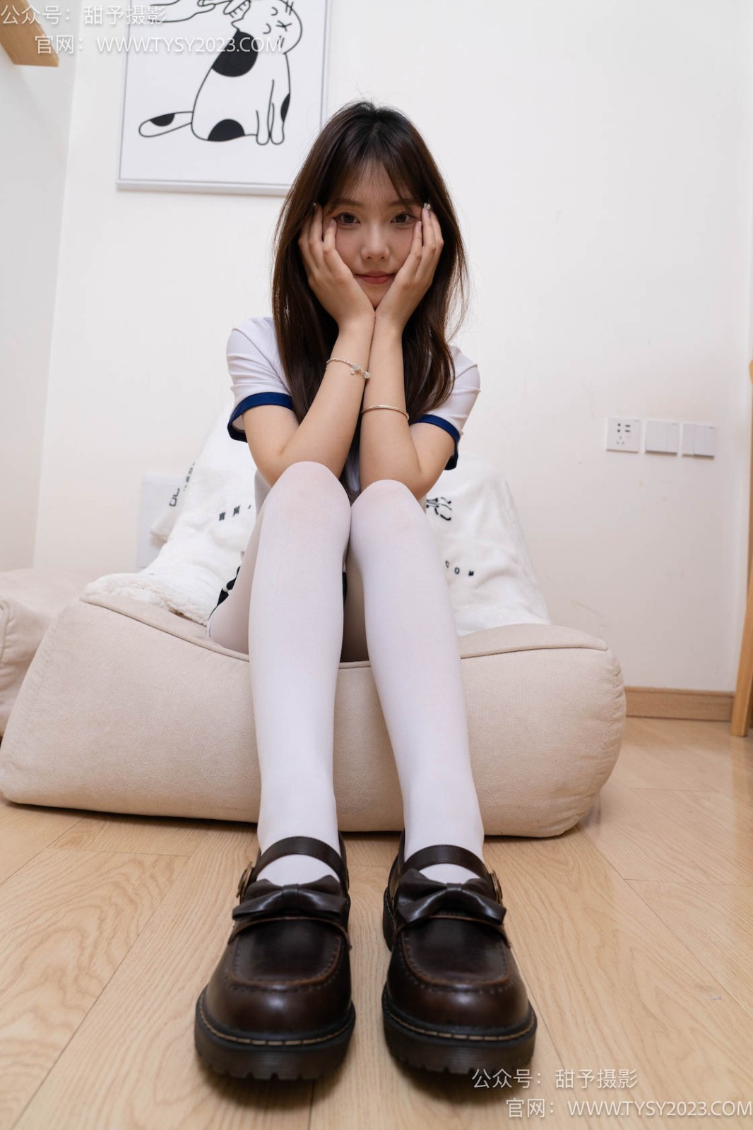 甜予摄影 NO.042 璇璇-体操服、皮鞋、厚白丝[130P/2V/9.95GB]插图4