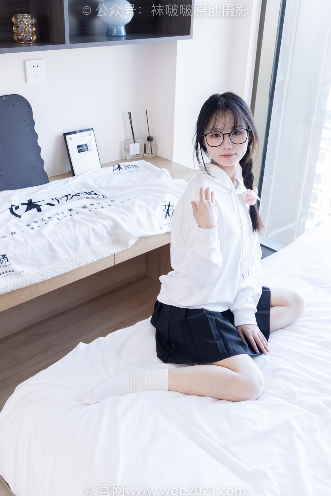 袜啵啵 368期花絮版 甜甜圈白棉袜[160P/1V/5.72G]插图6